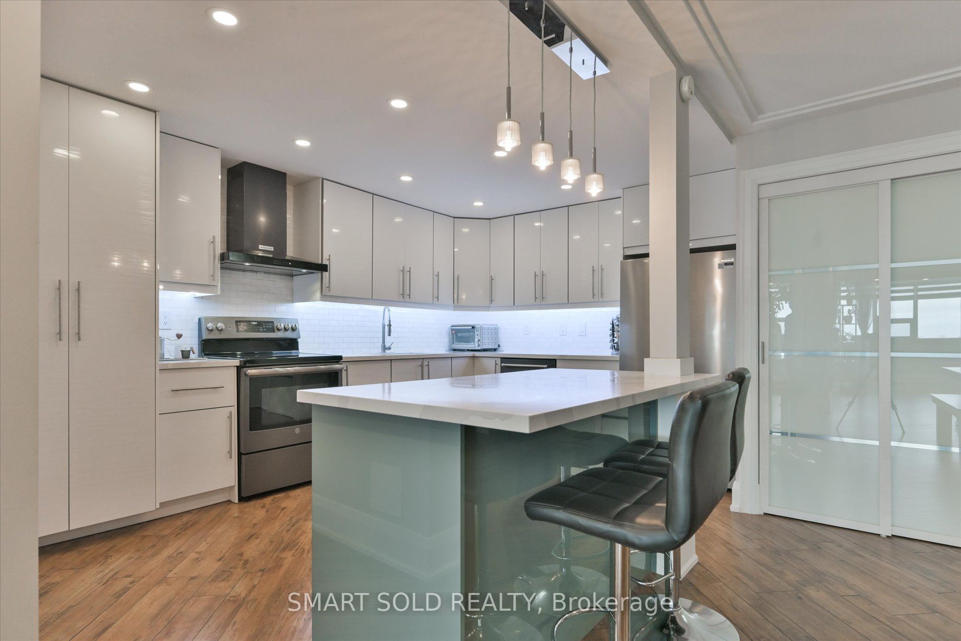 3303 Don Mills Road 3008 Property Photo 9
