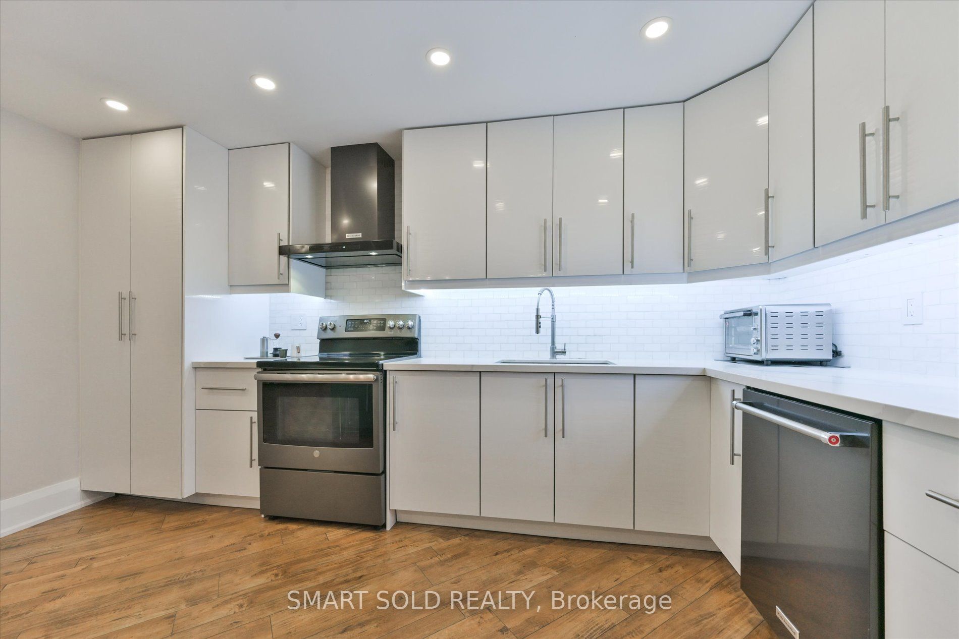 3303 Don Mills Road 3008 Property Photo 10