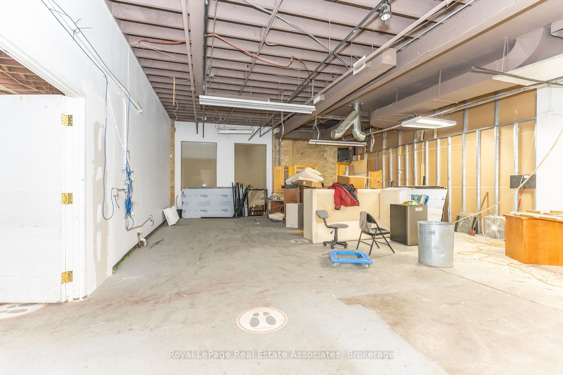381 Richmond Street E Abu Property Photo 14