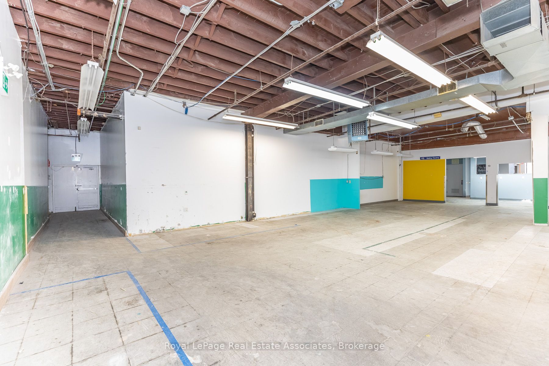 381 Richmond Street E Abu Property Photo 26