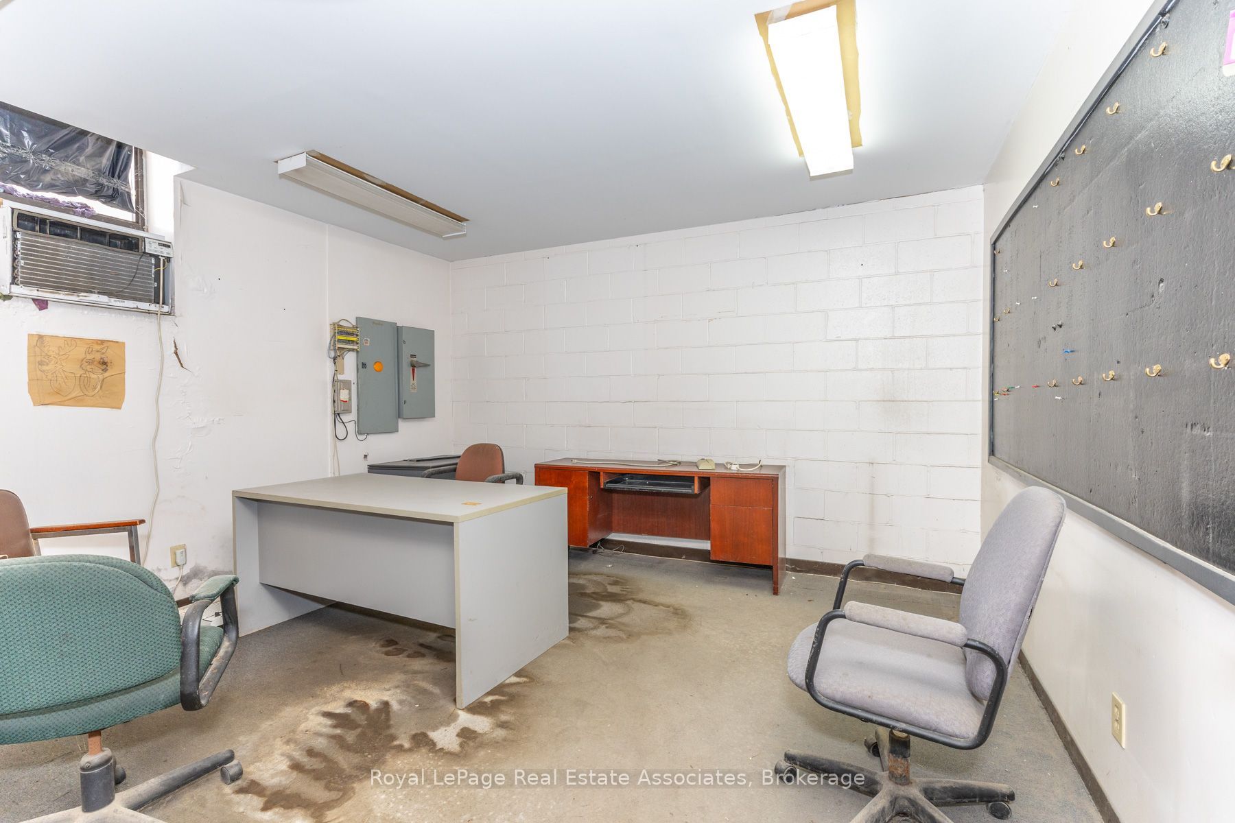 381 Richmond Street E C E D Property Photo 17