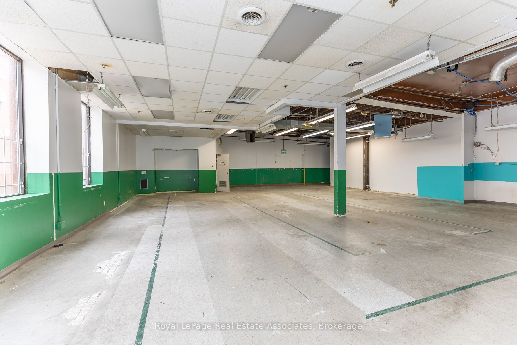 381 Richmond Street E A B C Property Photo 24
