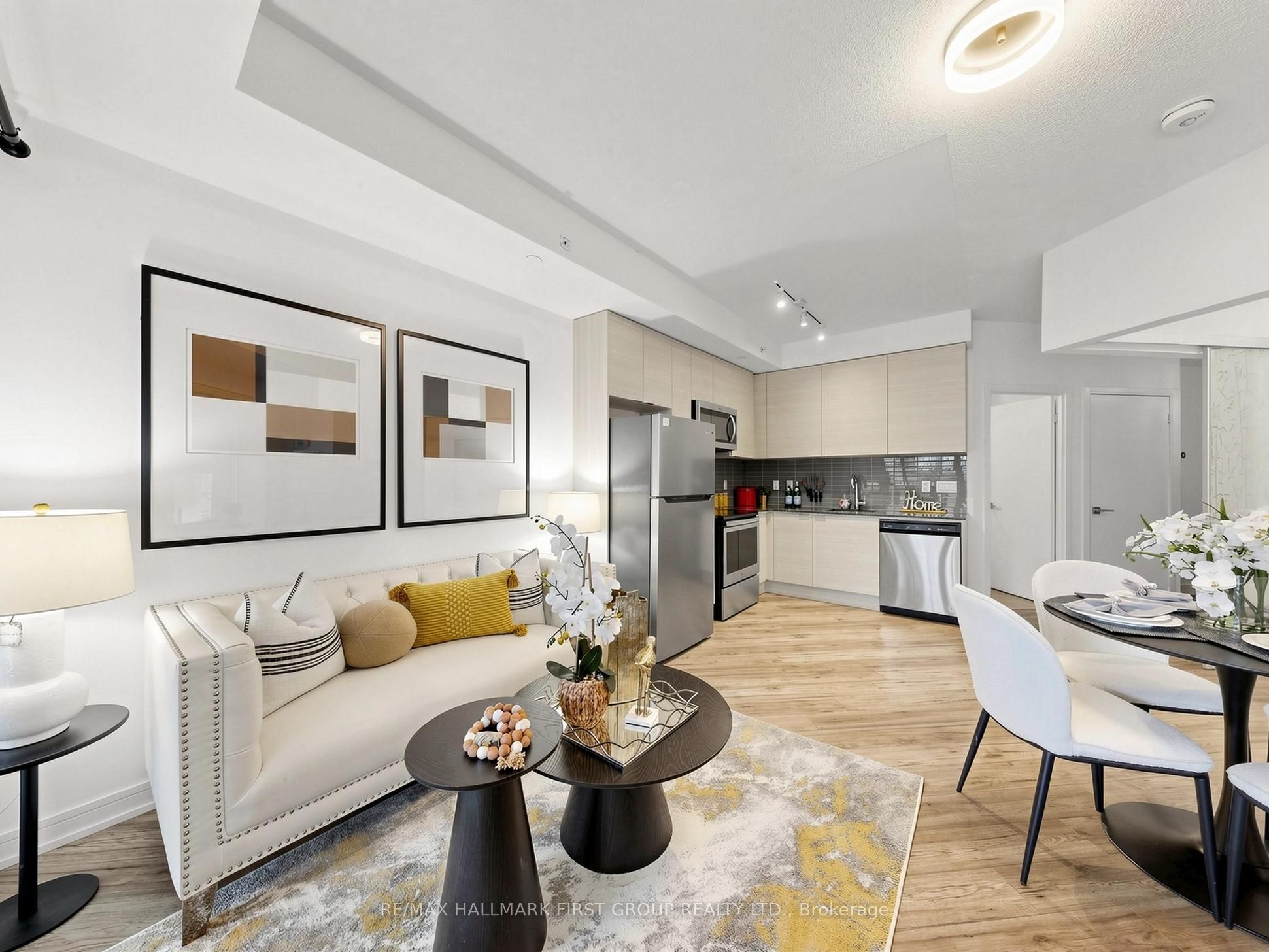 621 Sheppard Avenue E 237 Property Photo 1