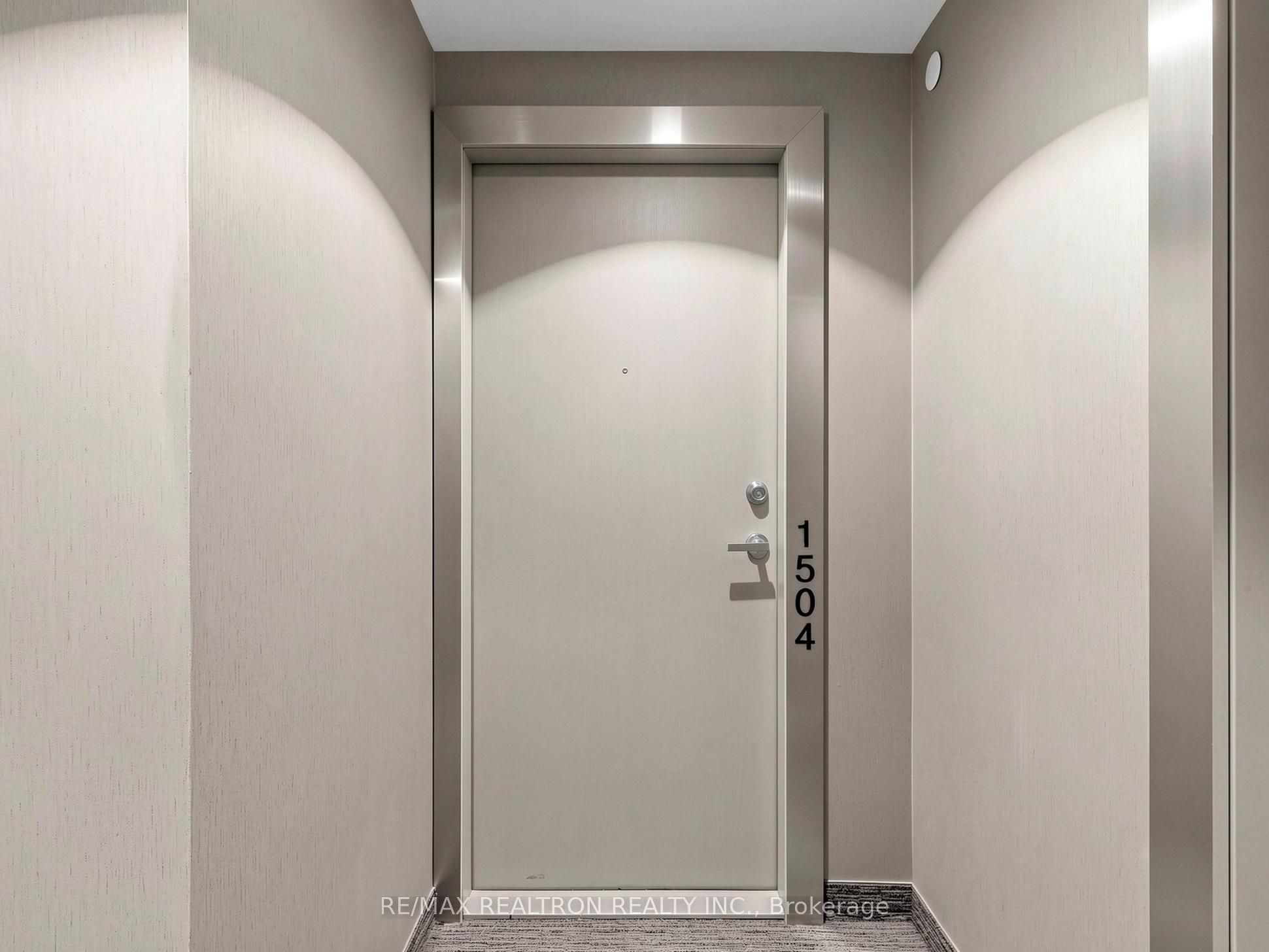 88 Harbour Street 1504 Property Photo 6