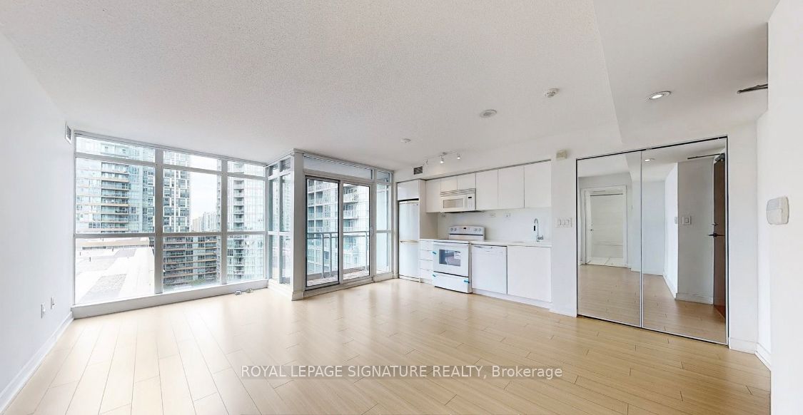 10 Capreol Court 1201 Property Photo 5
