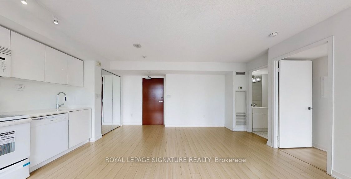10 Capreol Court 1201 Property Photo 6