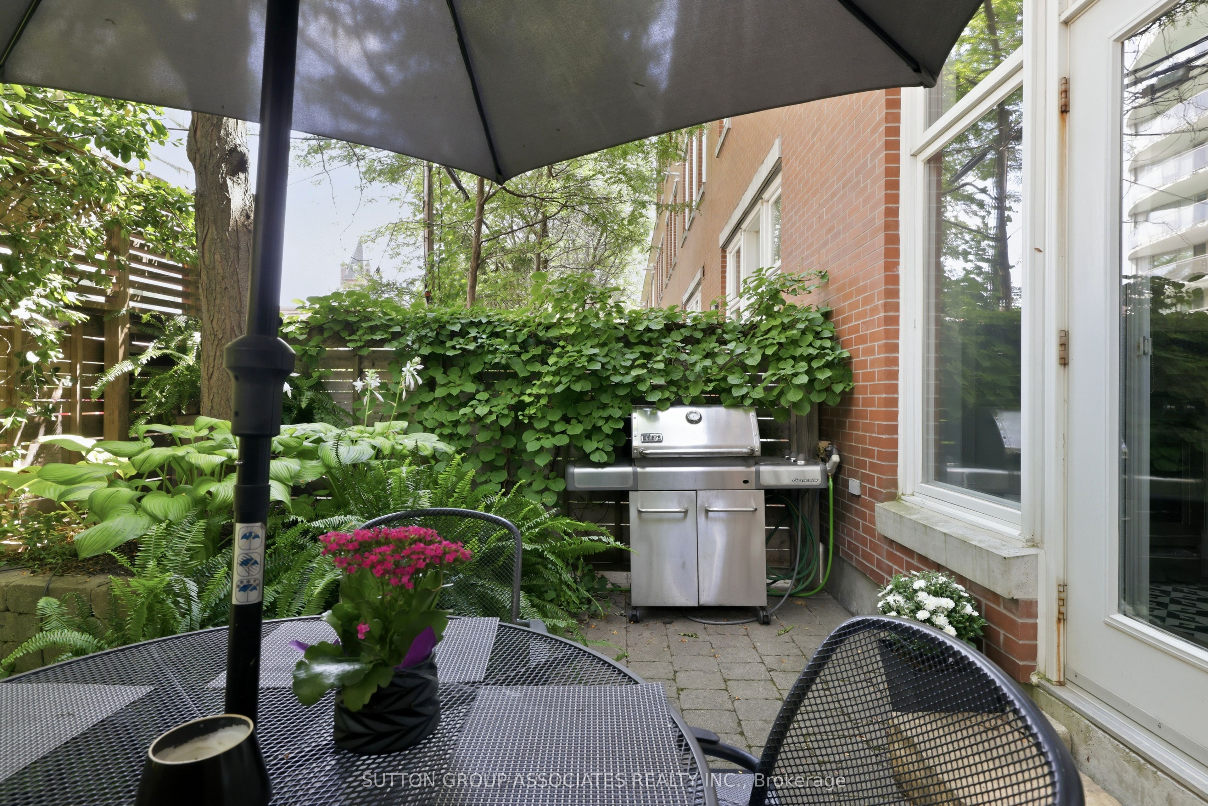385 Brunswick Avenue Th9 Property Photo 16