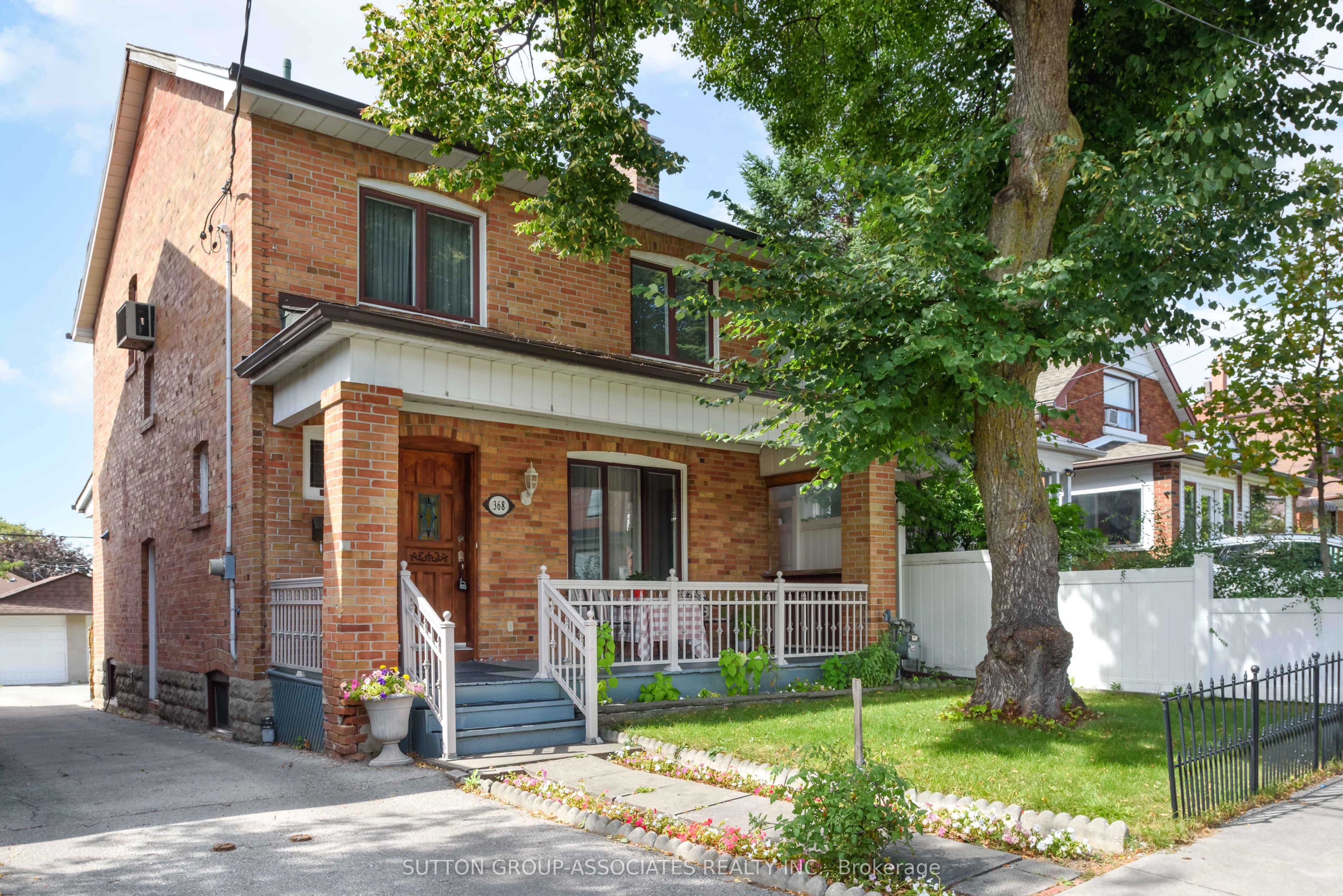 368 Glenholme Avenue