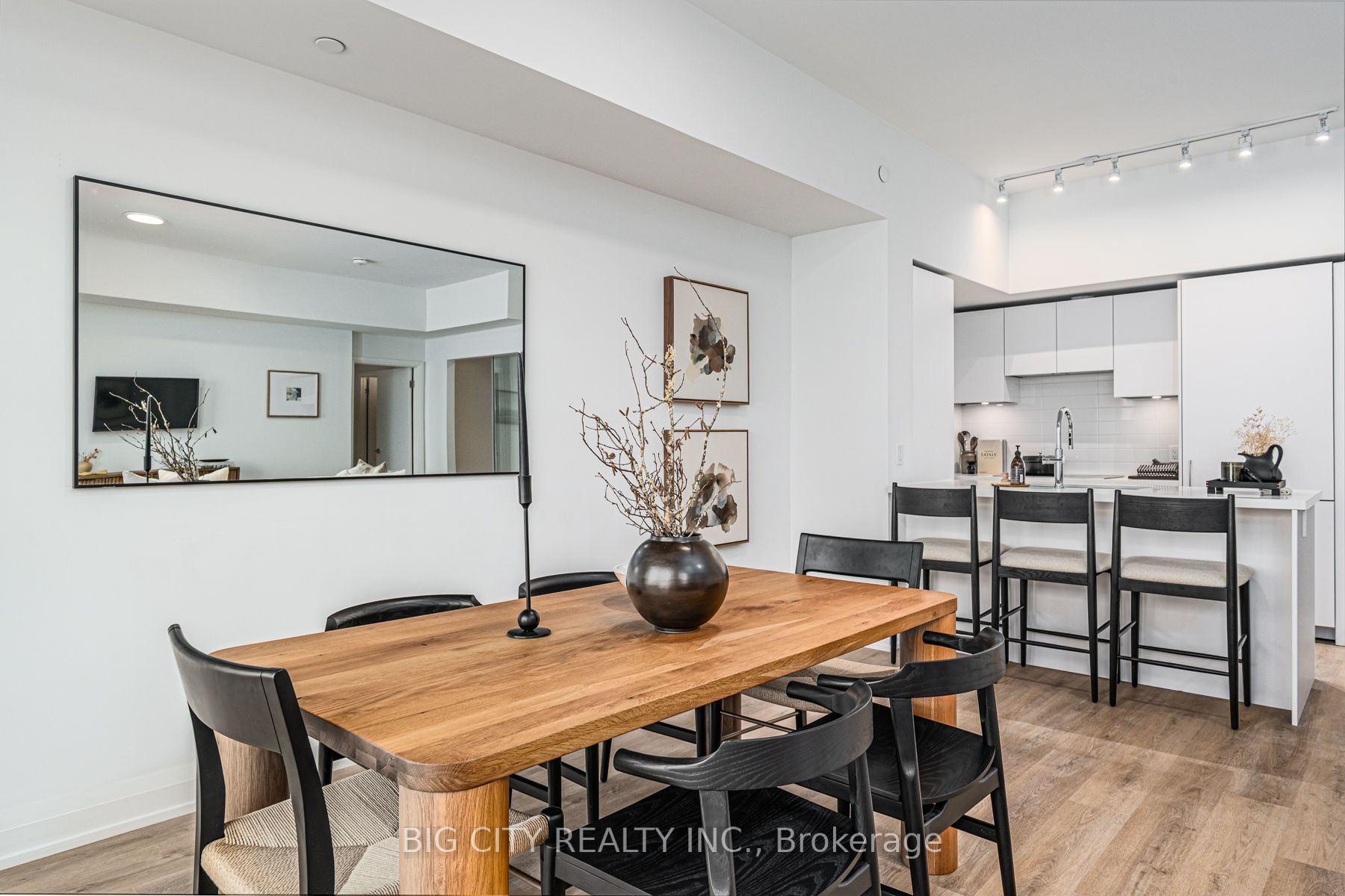 36 Brentcliffe Road 315 Property Photo 10