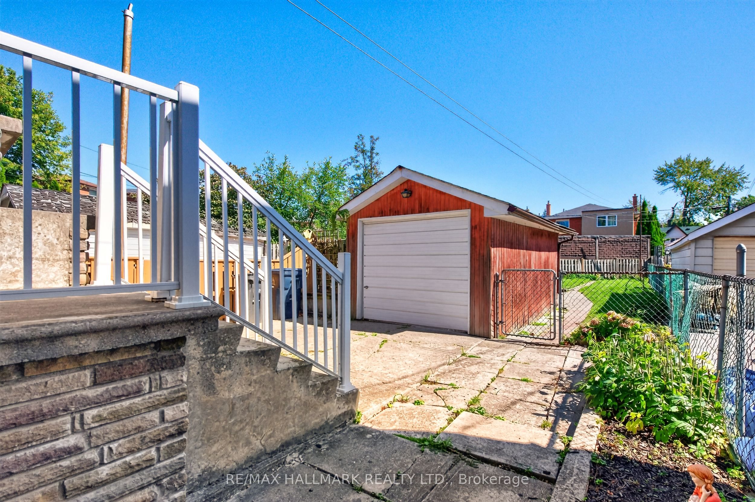 631 Lauder Avenue Property Photo 23