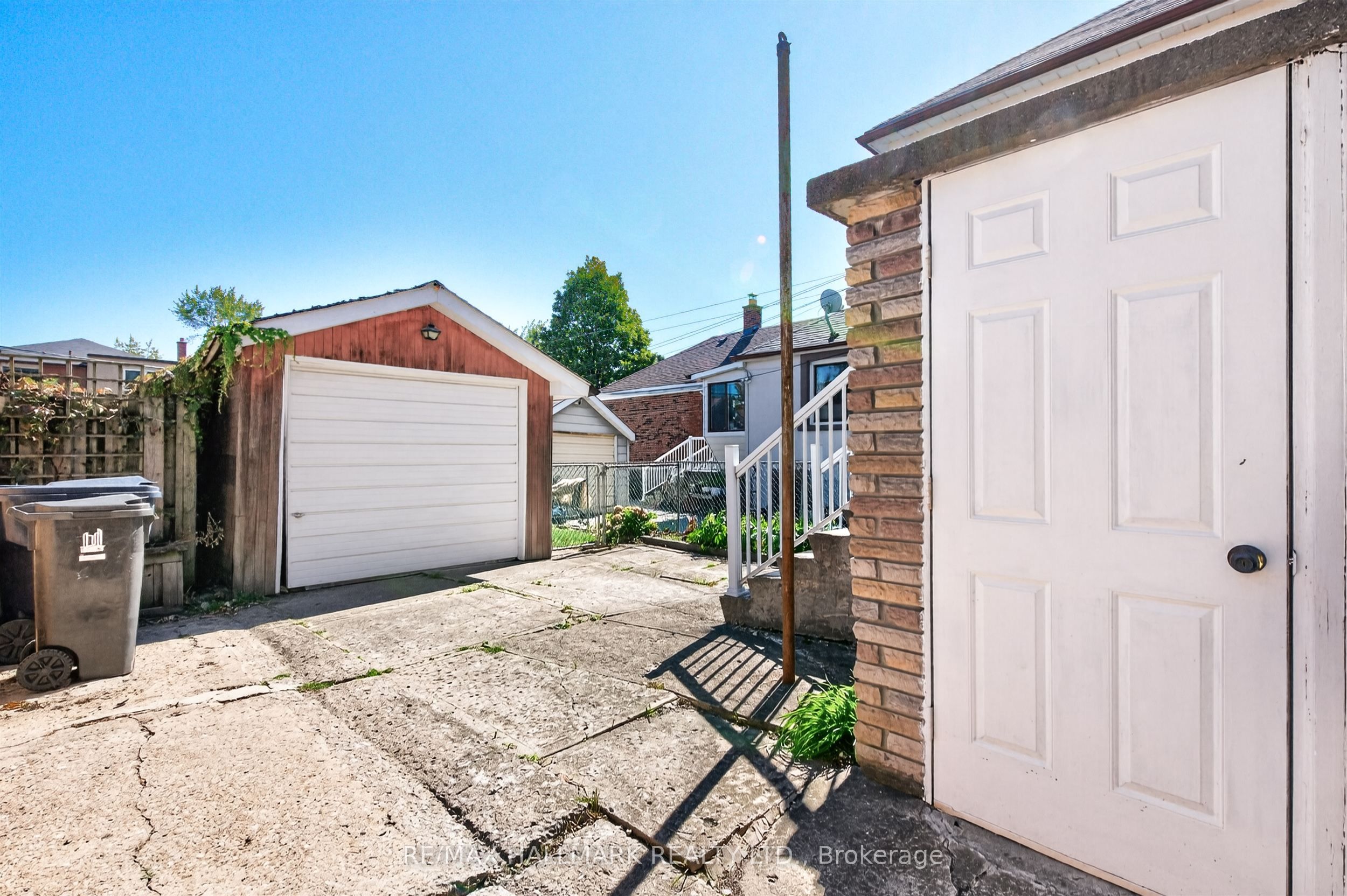 631 Lauder Avenue Property Photo 24