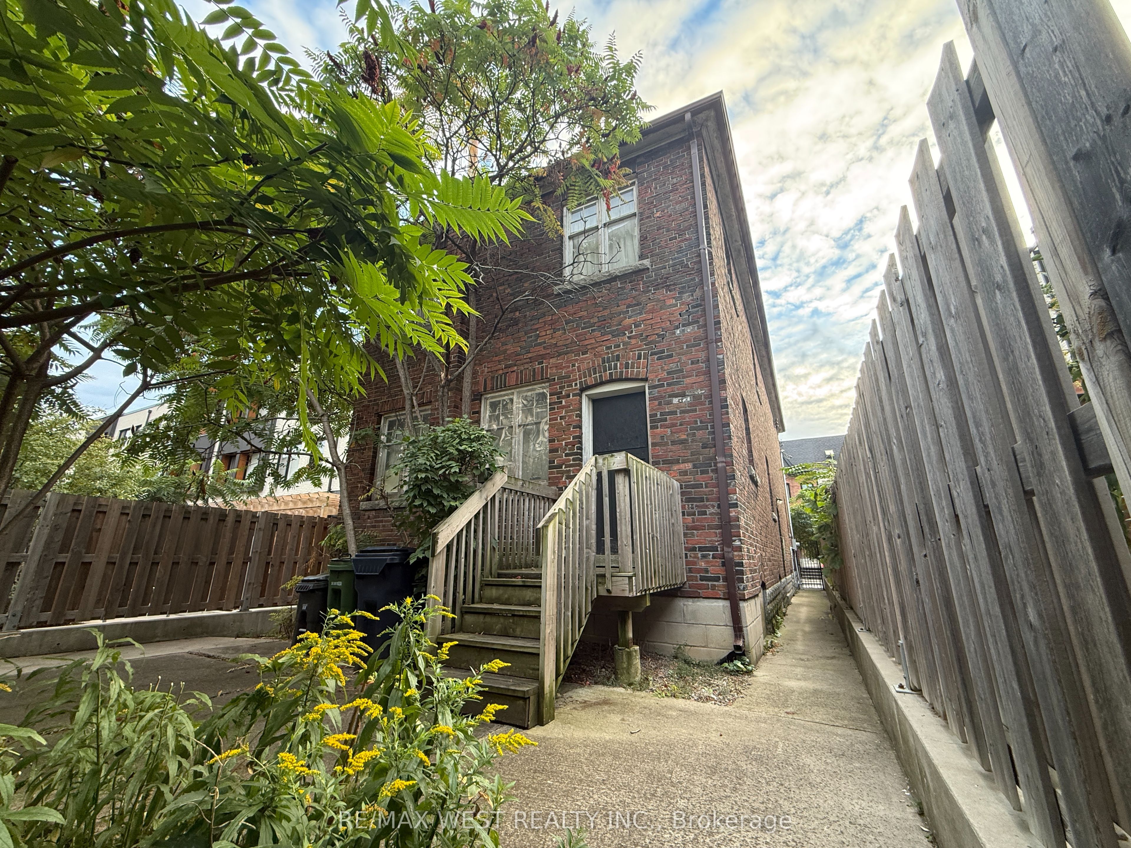 51 Augusta Avenue Property Photo 1
