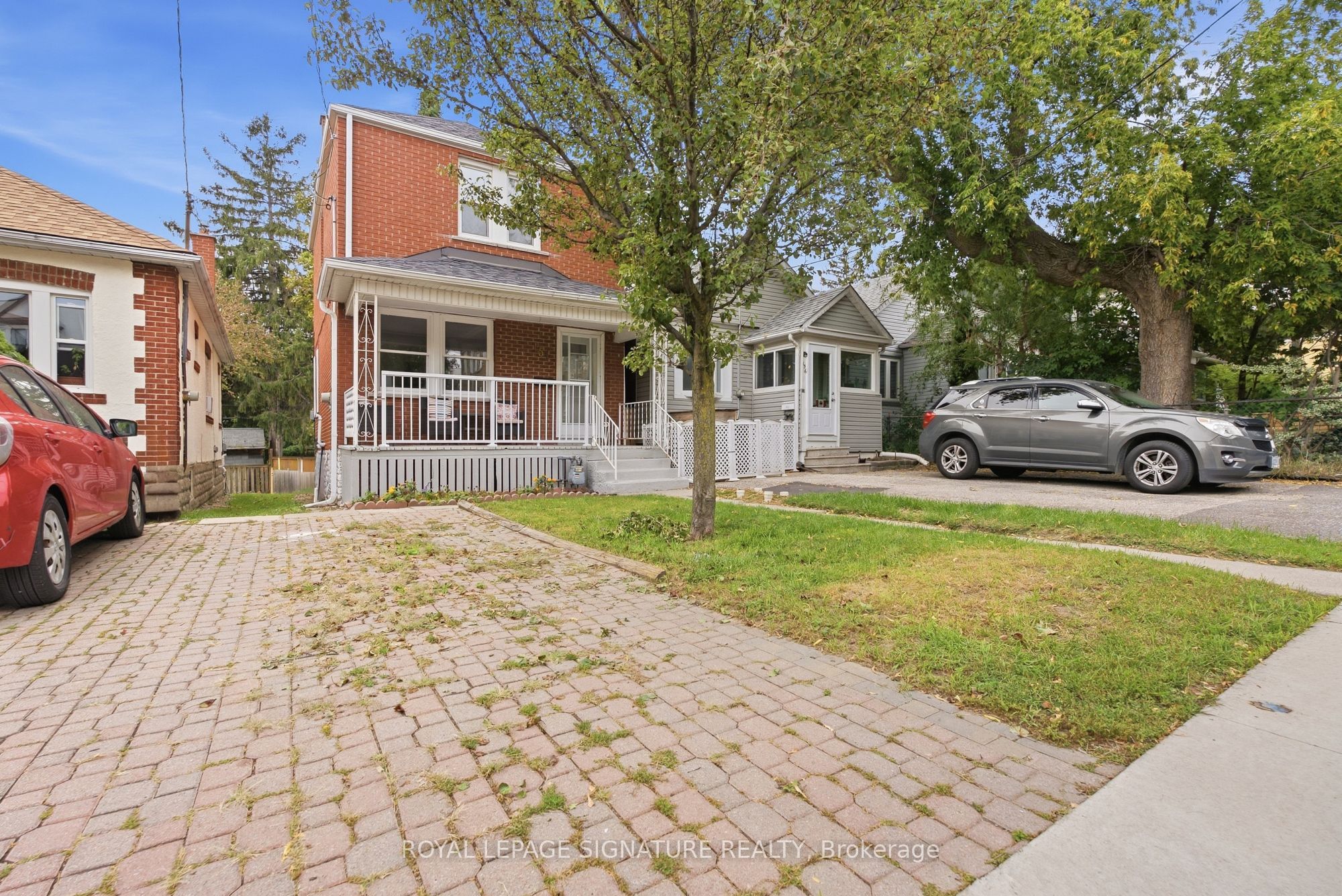 154 Alameda Avenue Property Photo 3