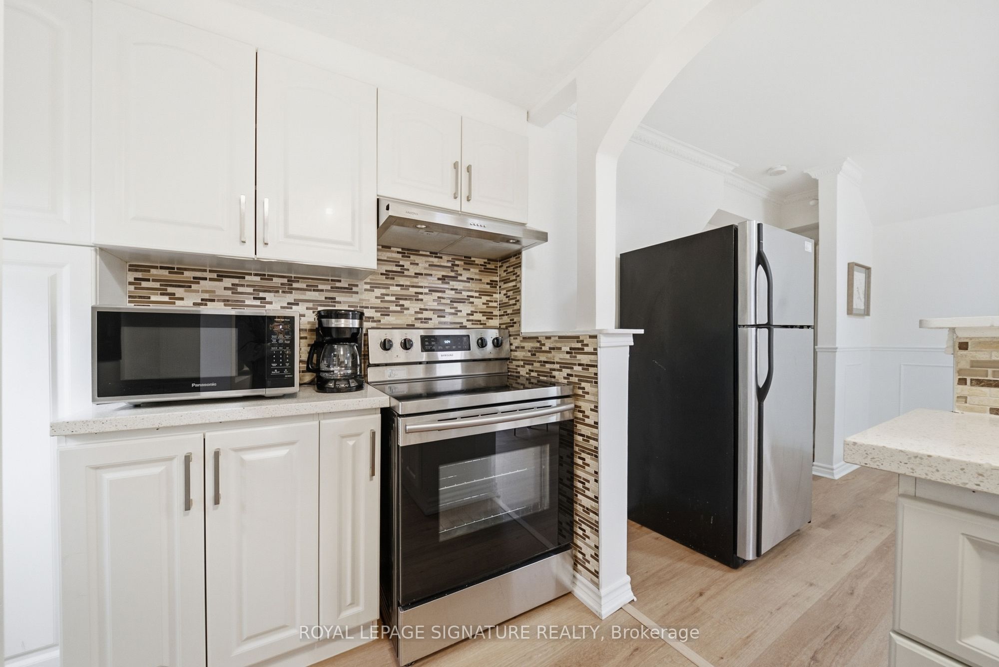 154 Alameda Avenue Property Photo 18