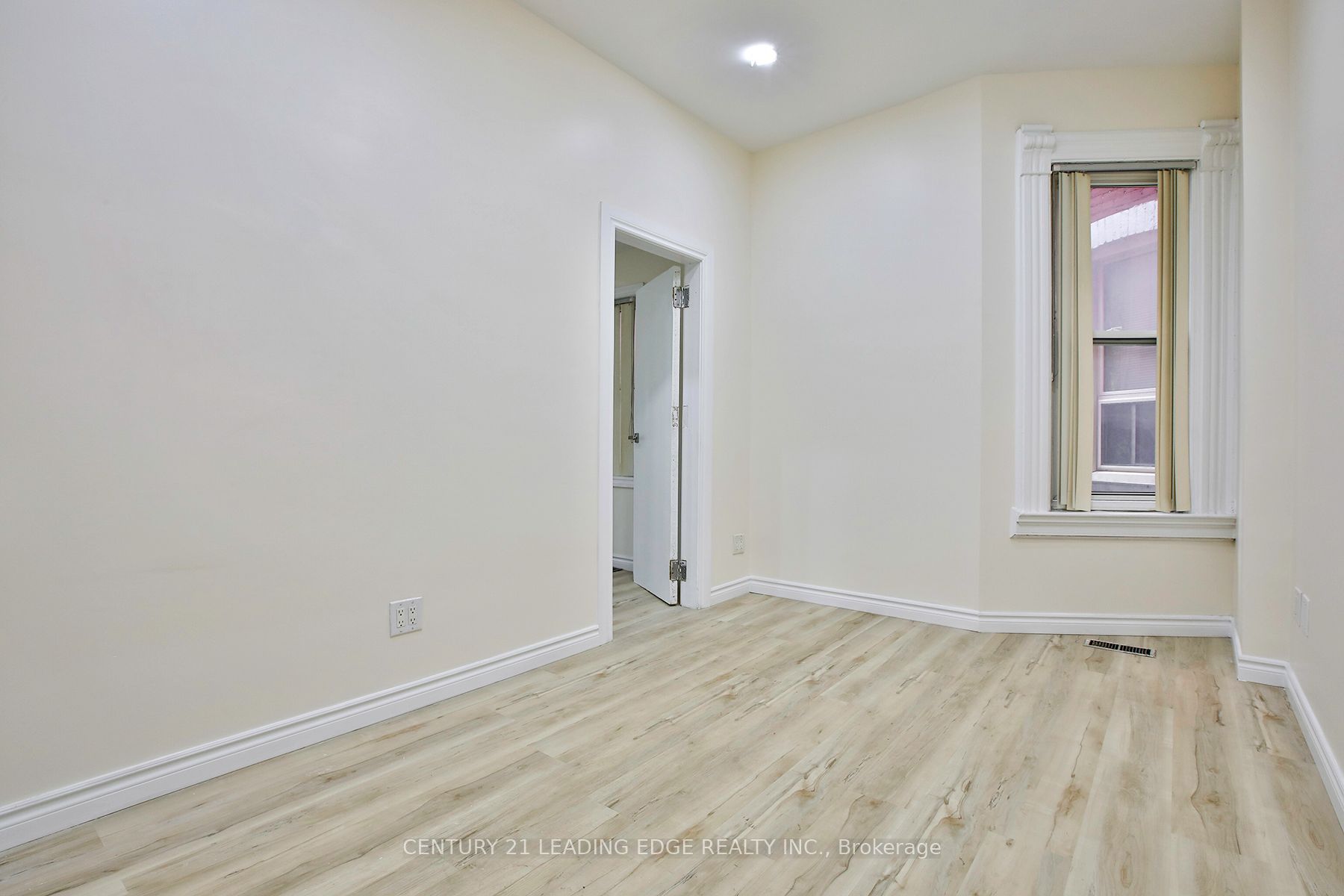 9 Borden Street Property Photo 7