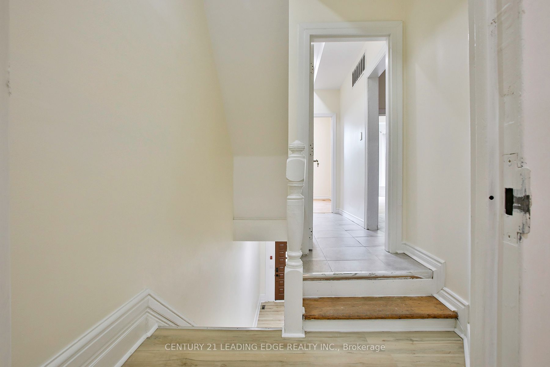 9 Borden Street Property Photo 27