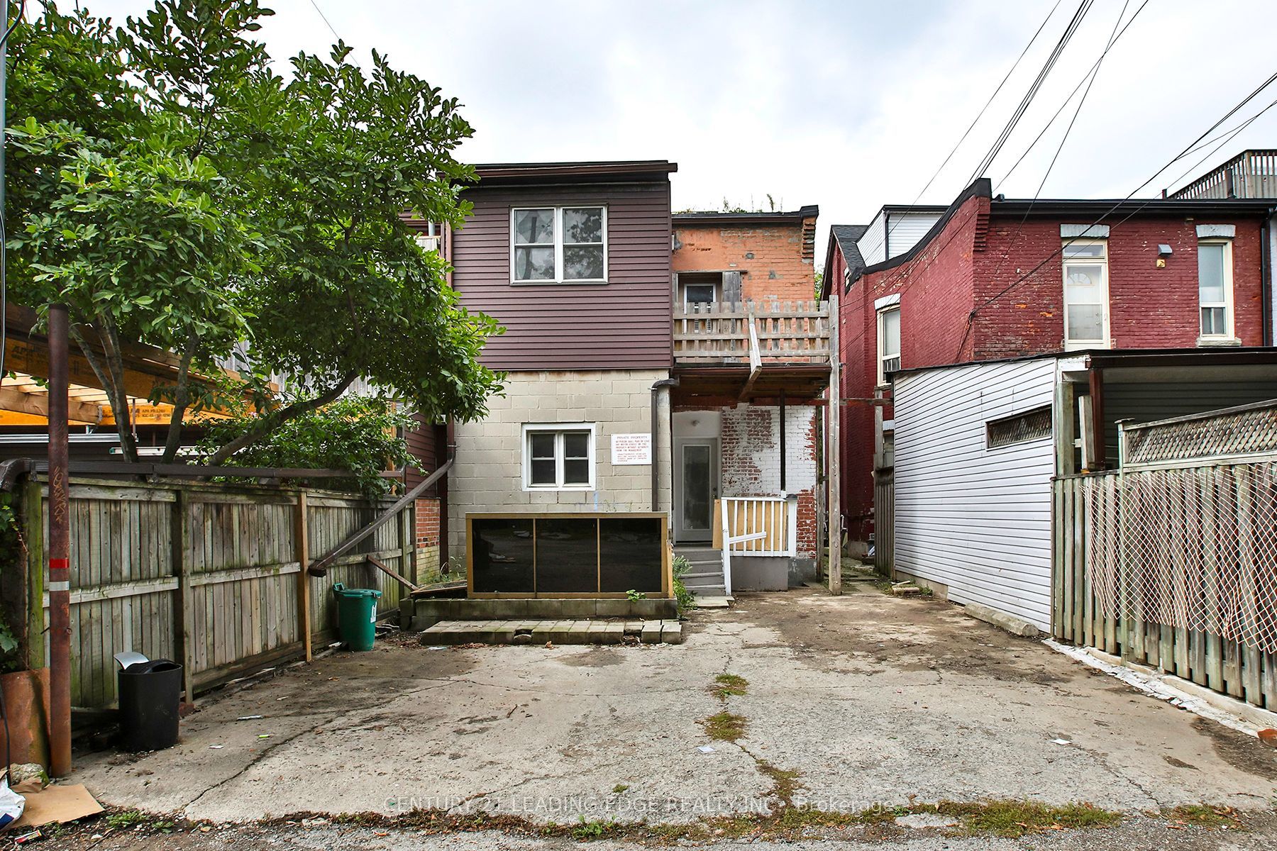 9 Borden Street Property Photo 44