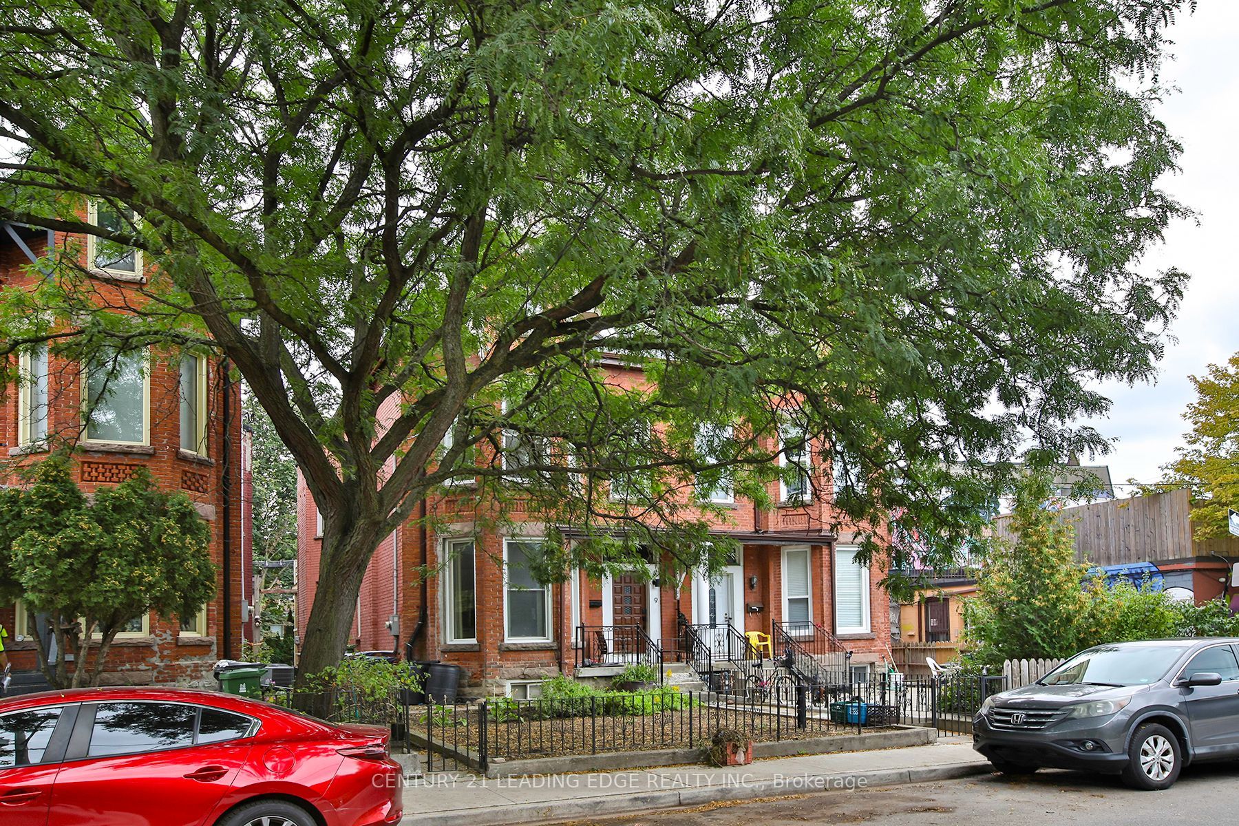 9 Borden Street Property Photo 48