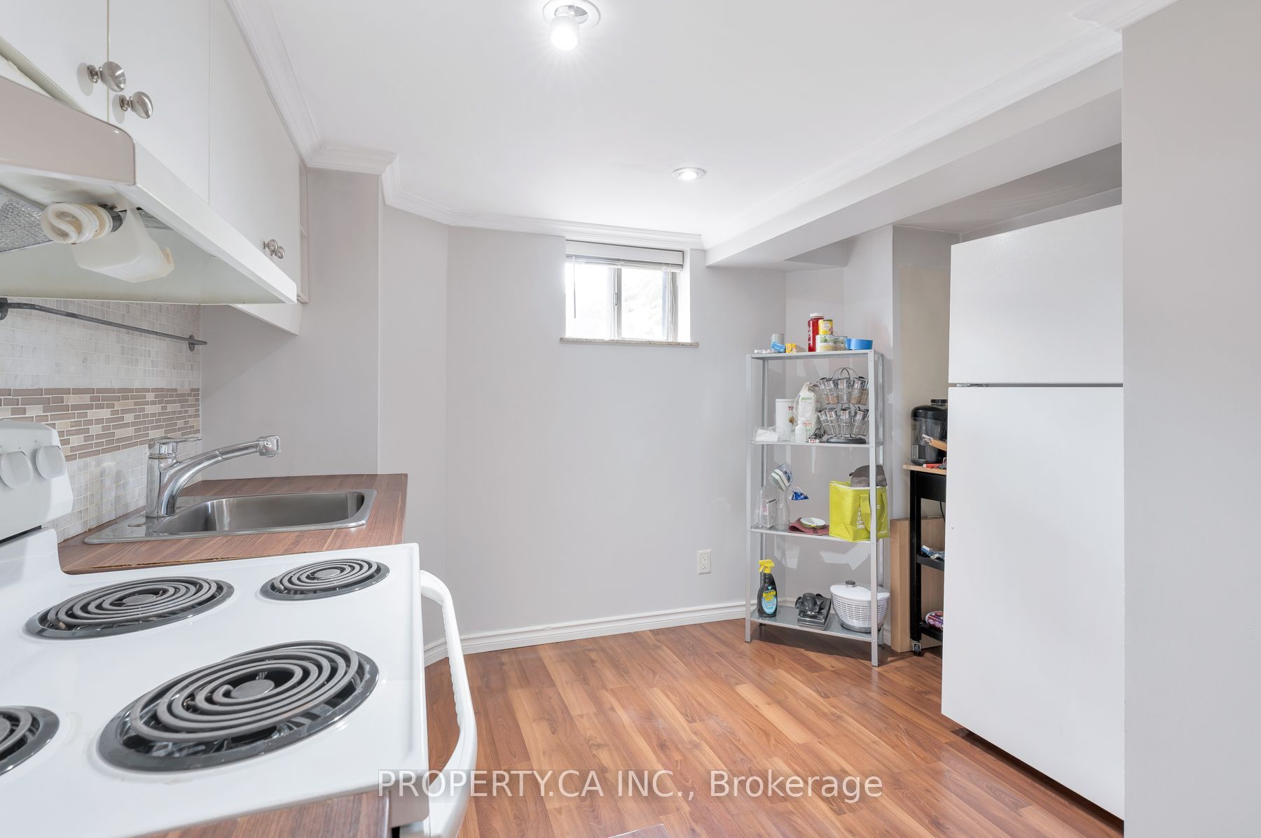 573 Northcliffe Boulevard Property Photo 21
