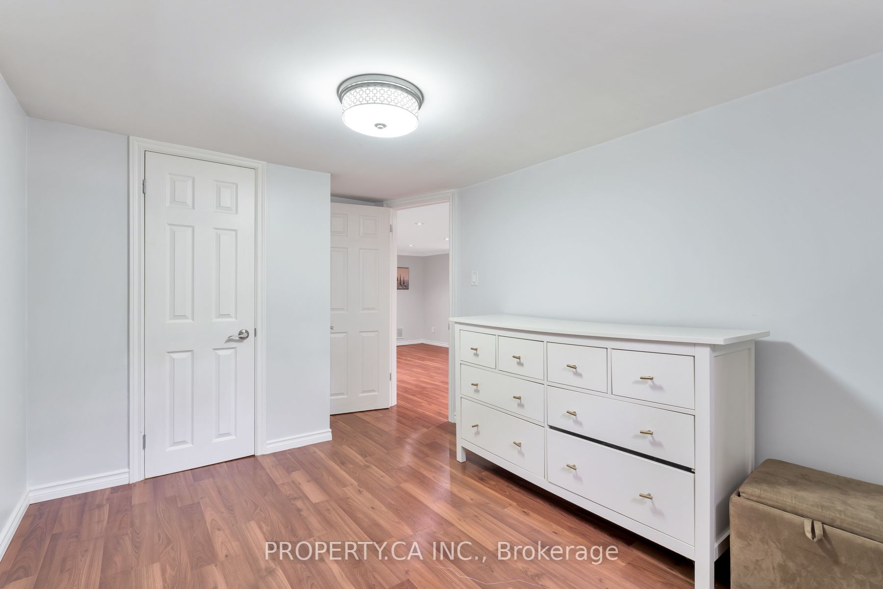 573 Northcliffe Boulevard Property Photo 25