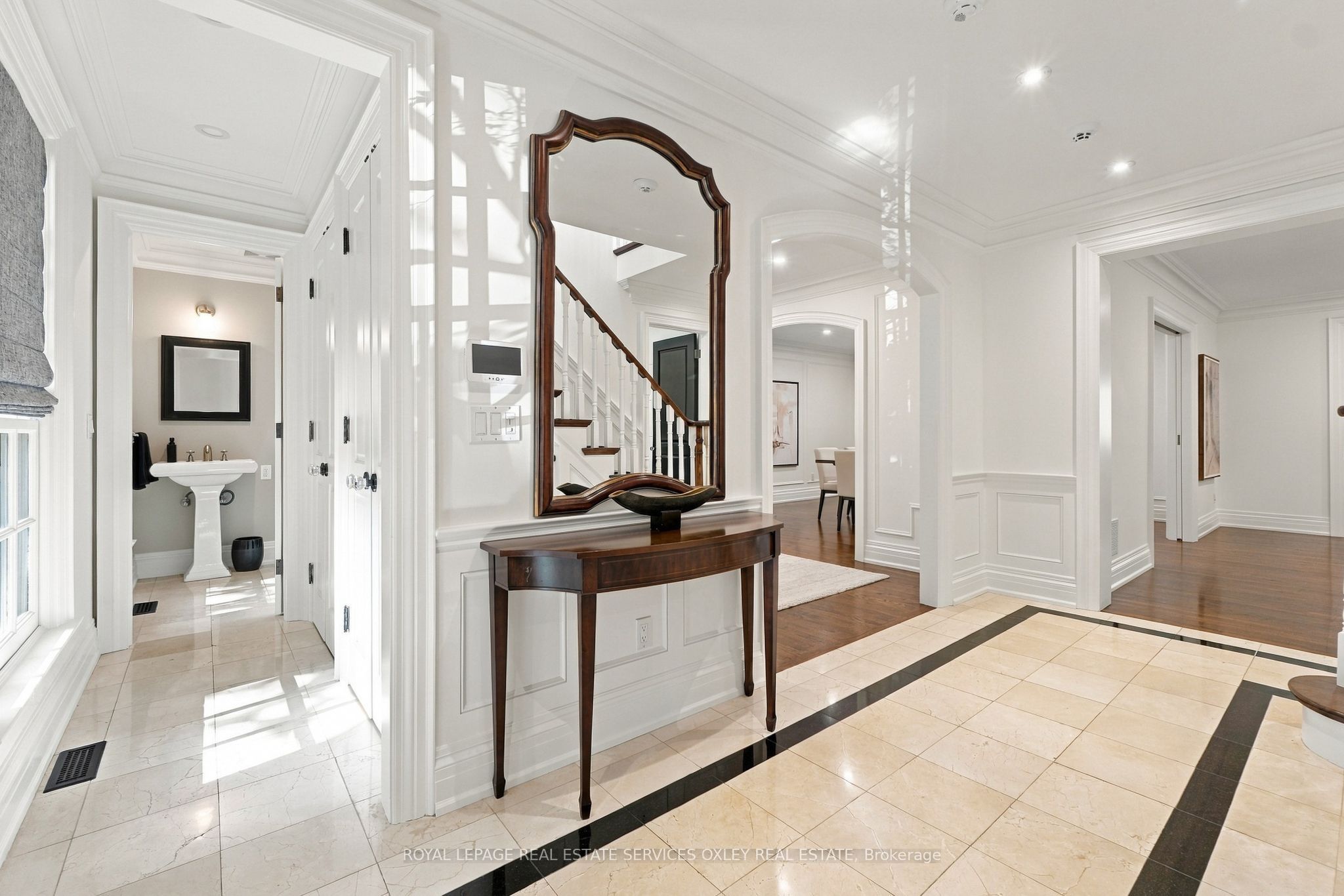 266 Lonsdale Road Property Photo 2