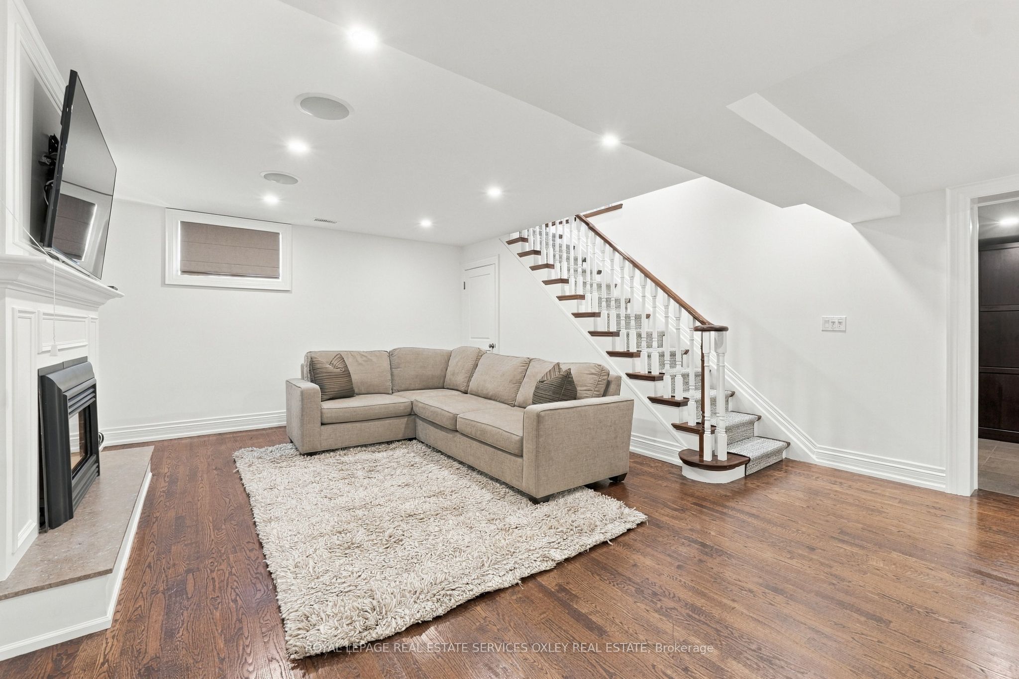 266 Lonsdale Road Property Photo 23
