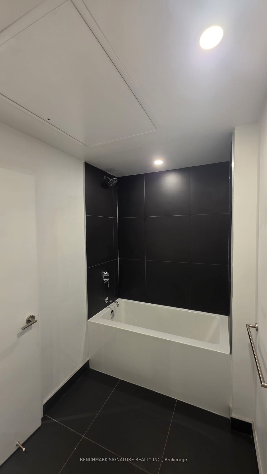 20 Edward Street 2513 Property Photo 8