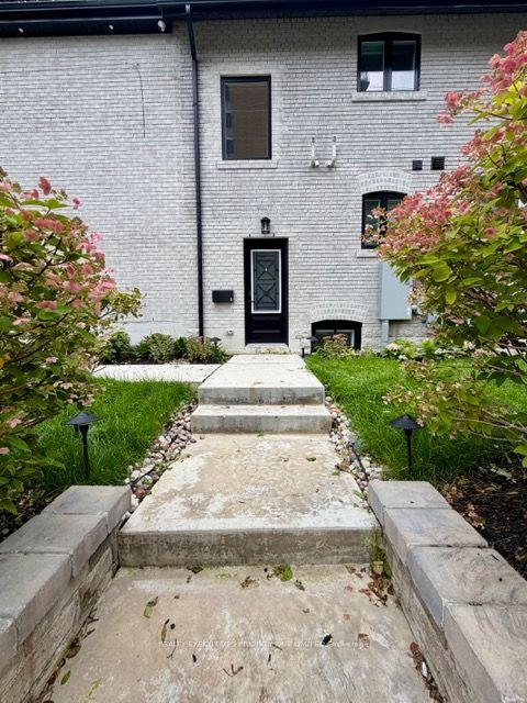 10 Lascelles Boulevard Basement Property Photo 1