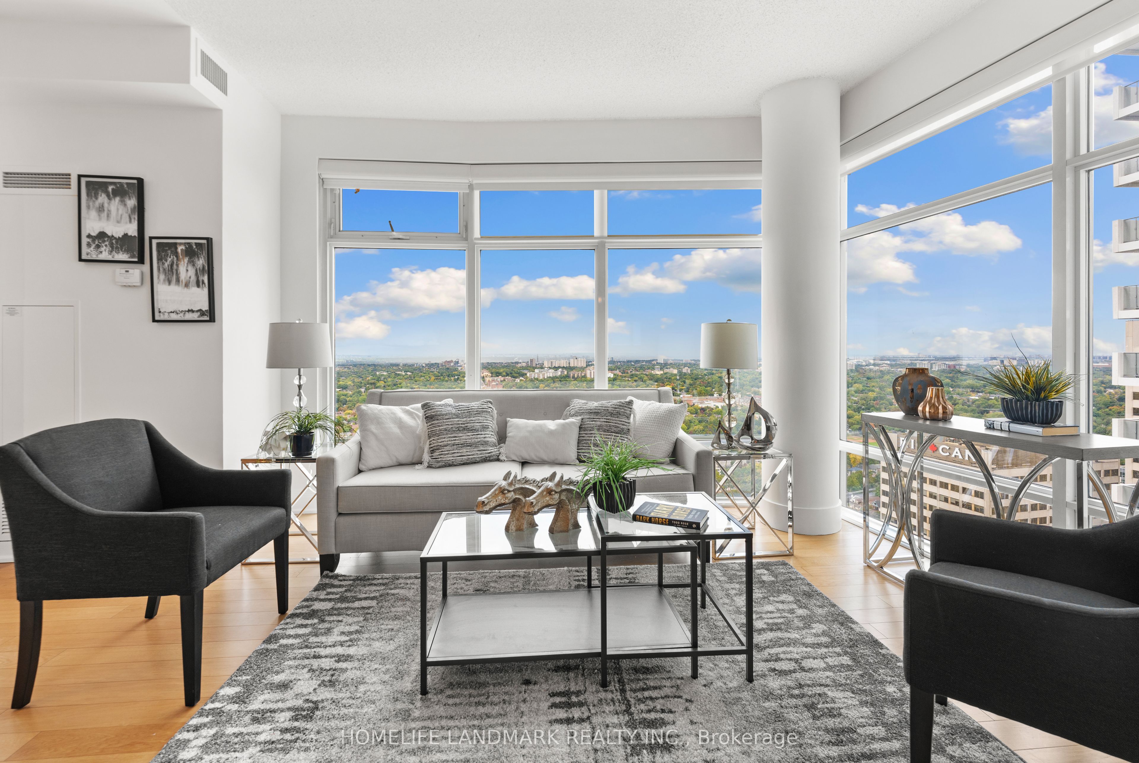 2191 Yonge Street 4508 Property Photo 1
