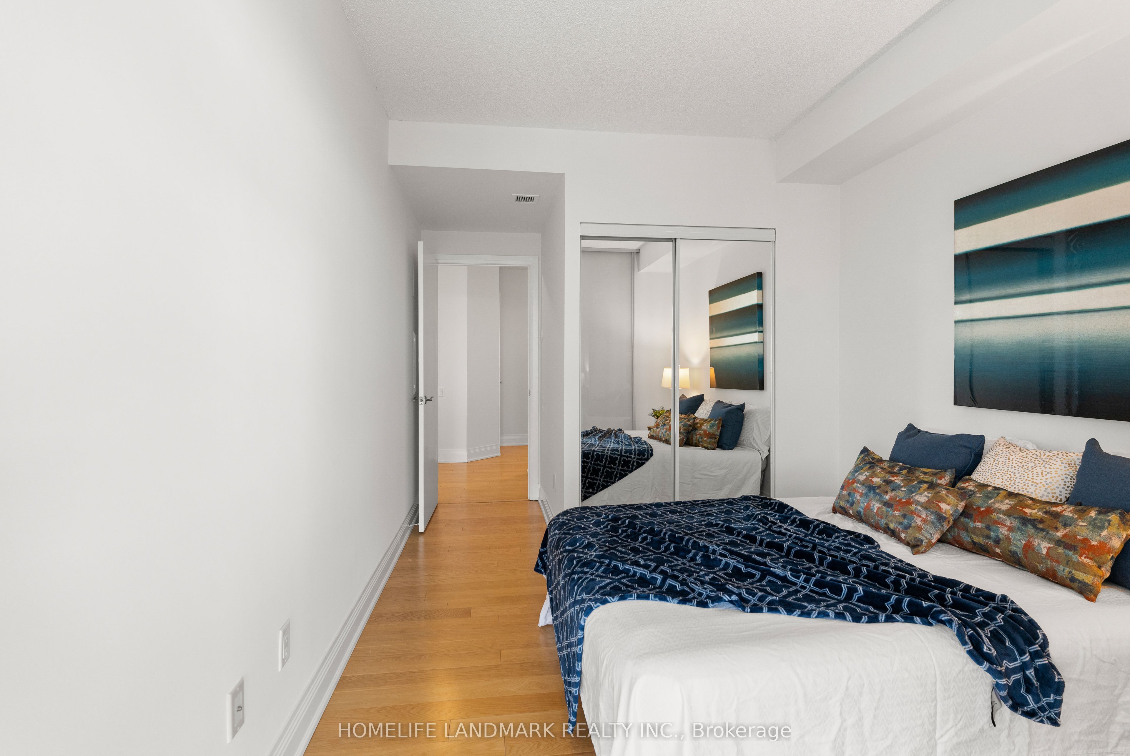 2191 Yonge Street 4508 Property Photo 9