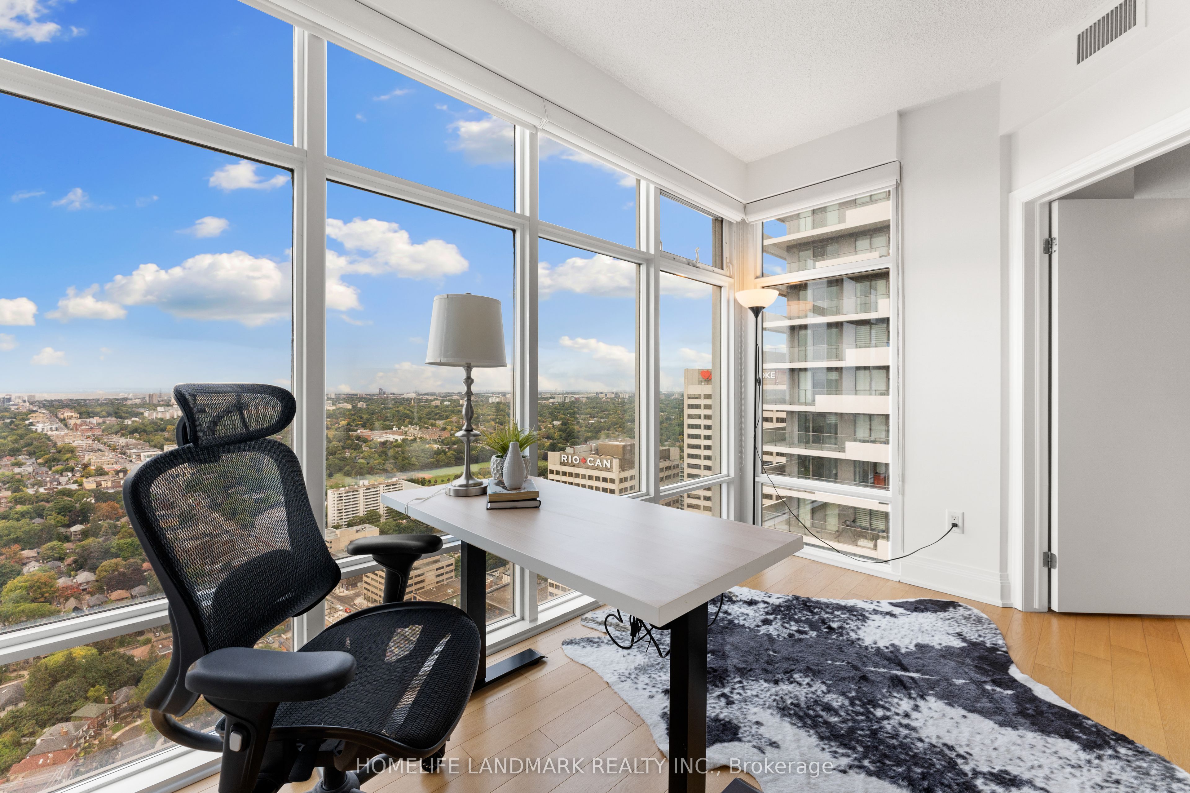 2191 Yonge Street 4508 Property Photo 13