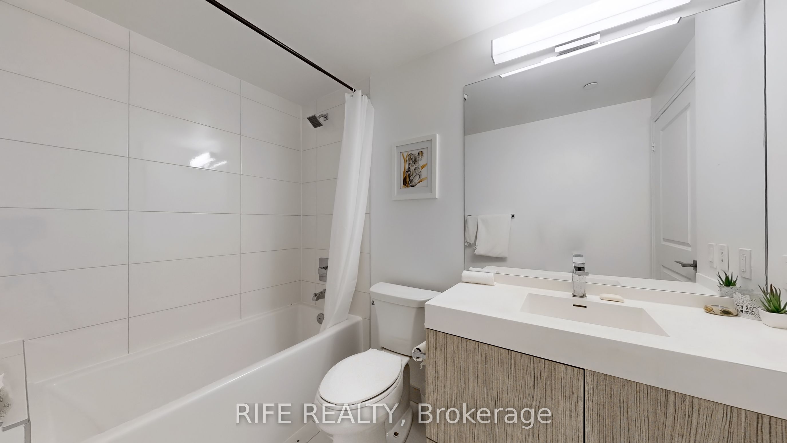 251 Jarvis Street 830 Property Photo 20