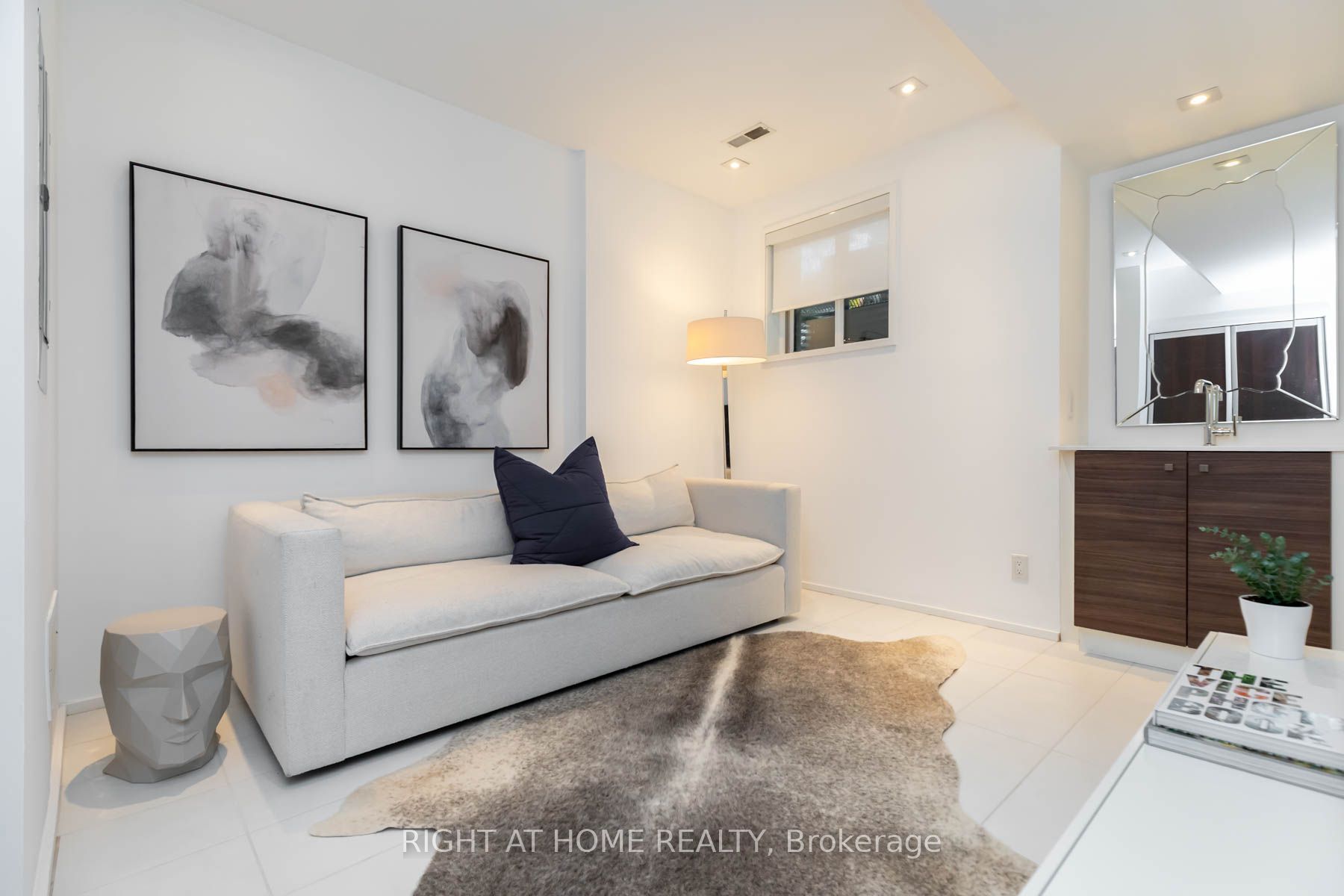 248 Manning Avenue Property Photo 43