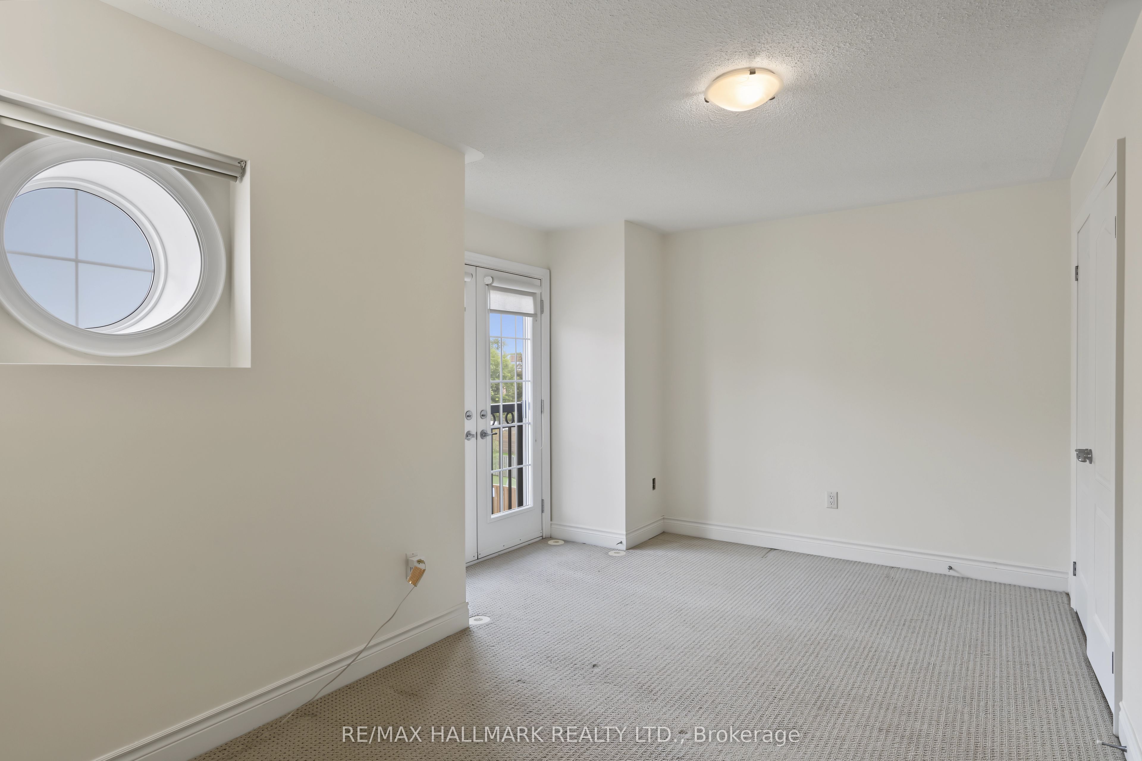 3 Flook Lane Property Photo 32