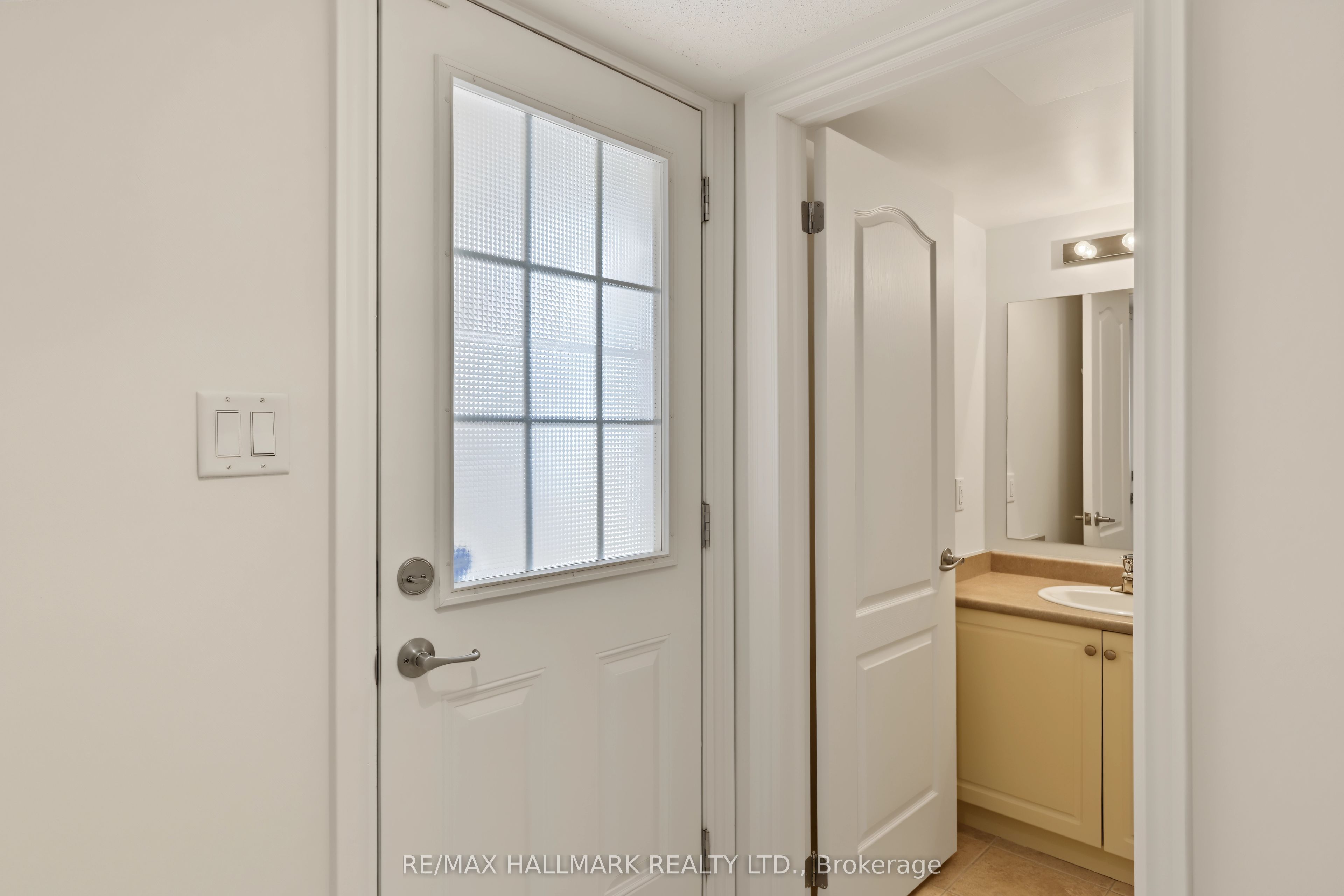 3 Flook Lane Property Photo 36