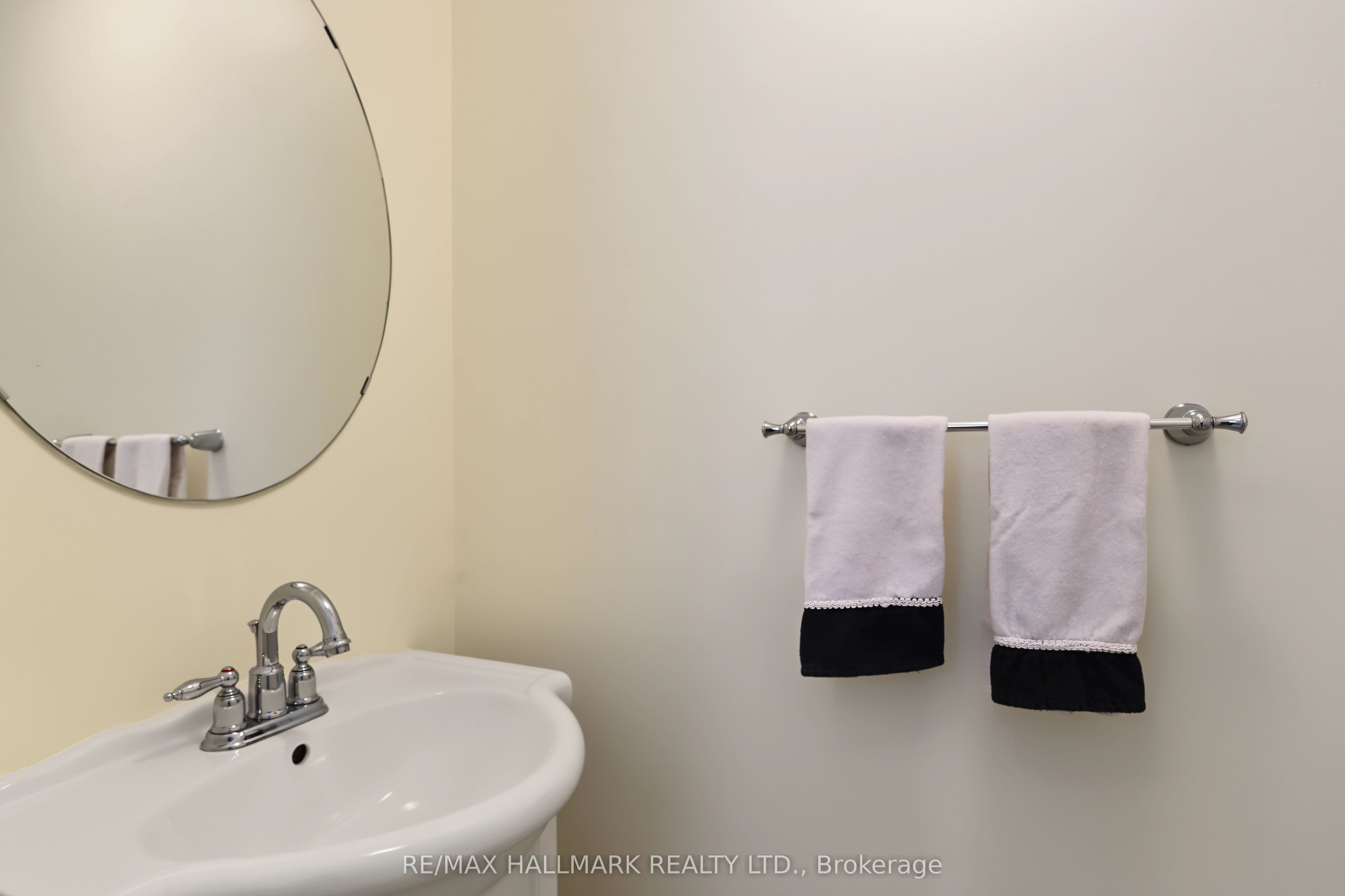 3 Flook Lane Property Photo 38