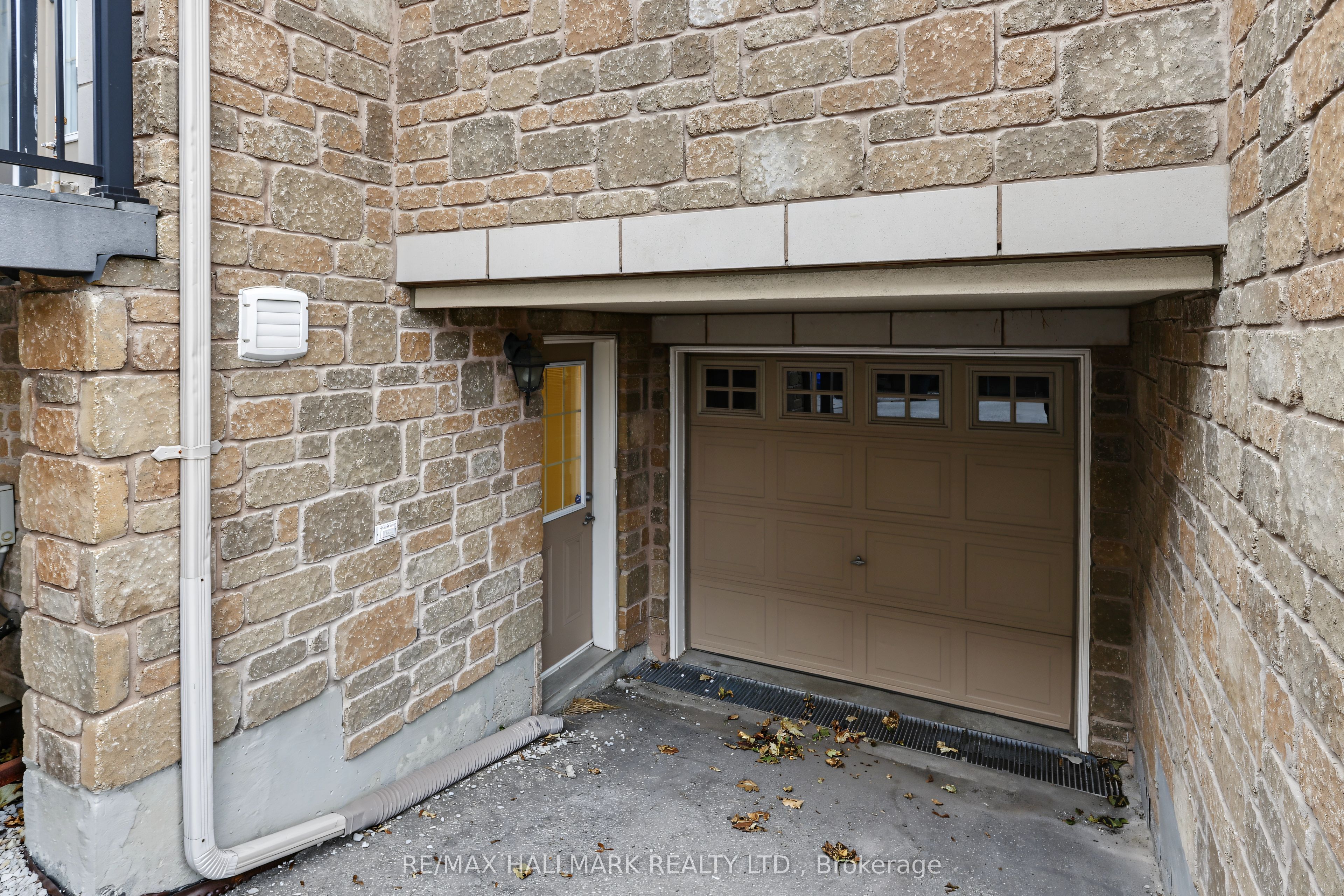 3 Flook Lane Property Photo 41