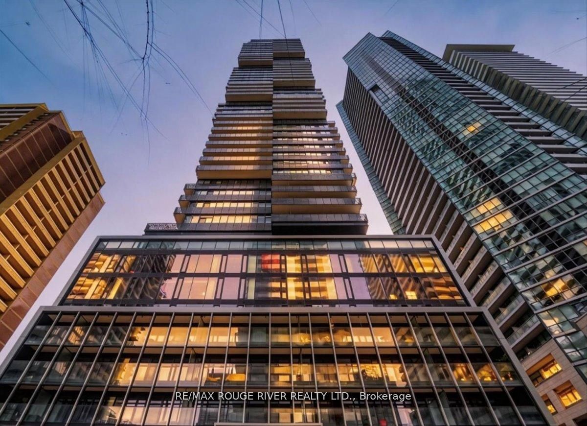 55 Charles Street E 3808 Property Photo 1