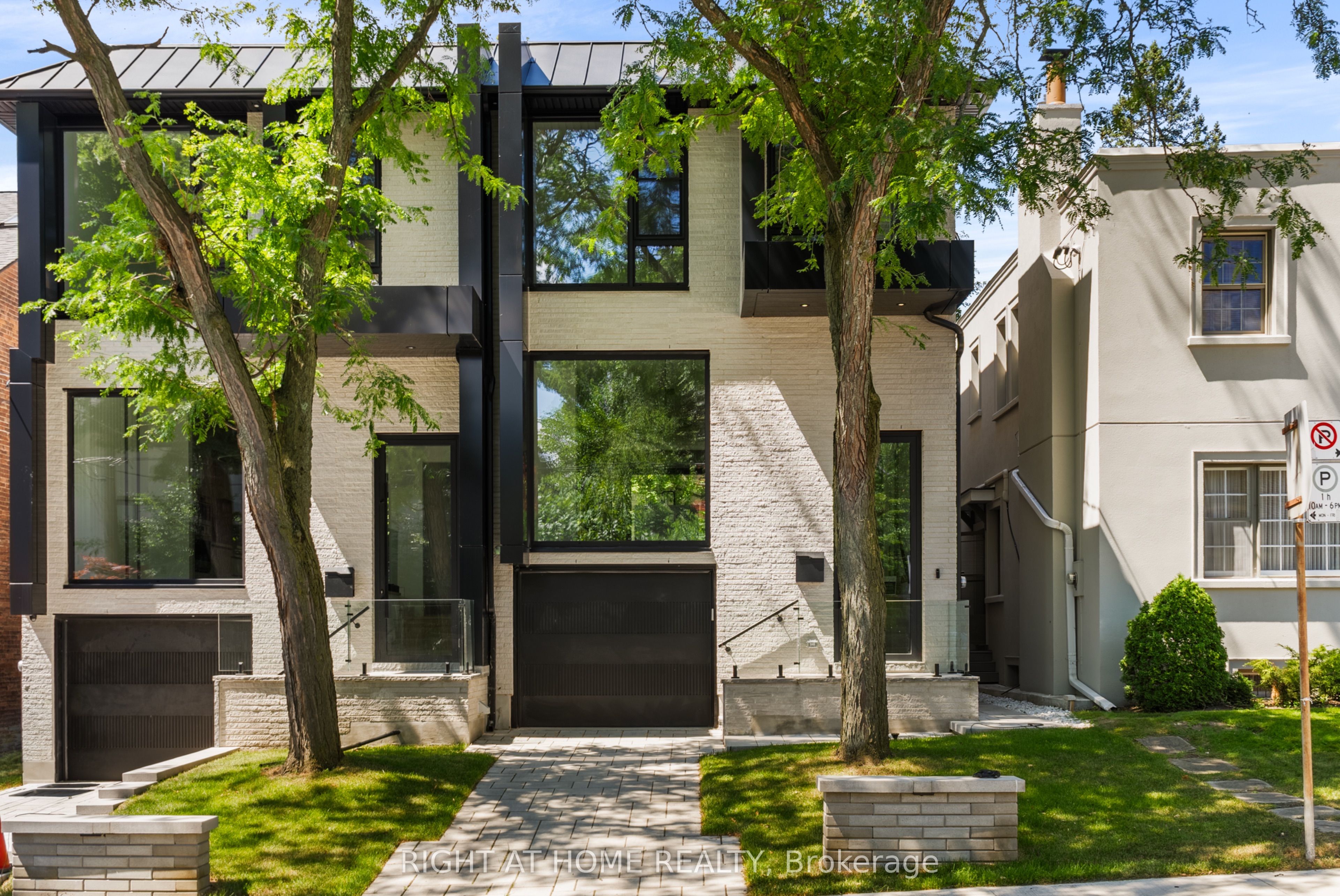 74B Rathnelly Avenue