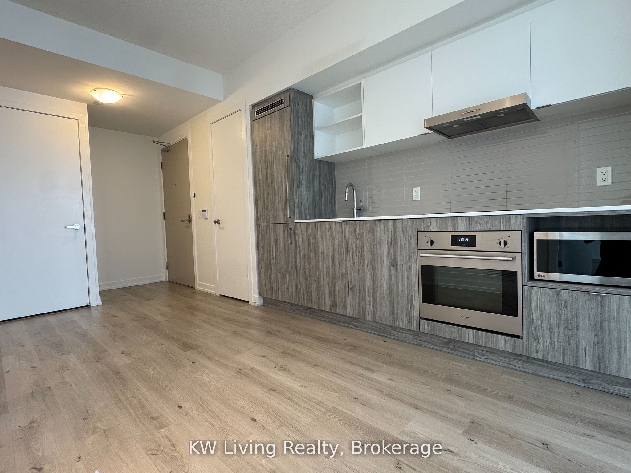 138 Downes Street 2608 Property Photo 1