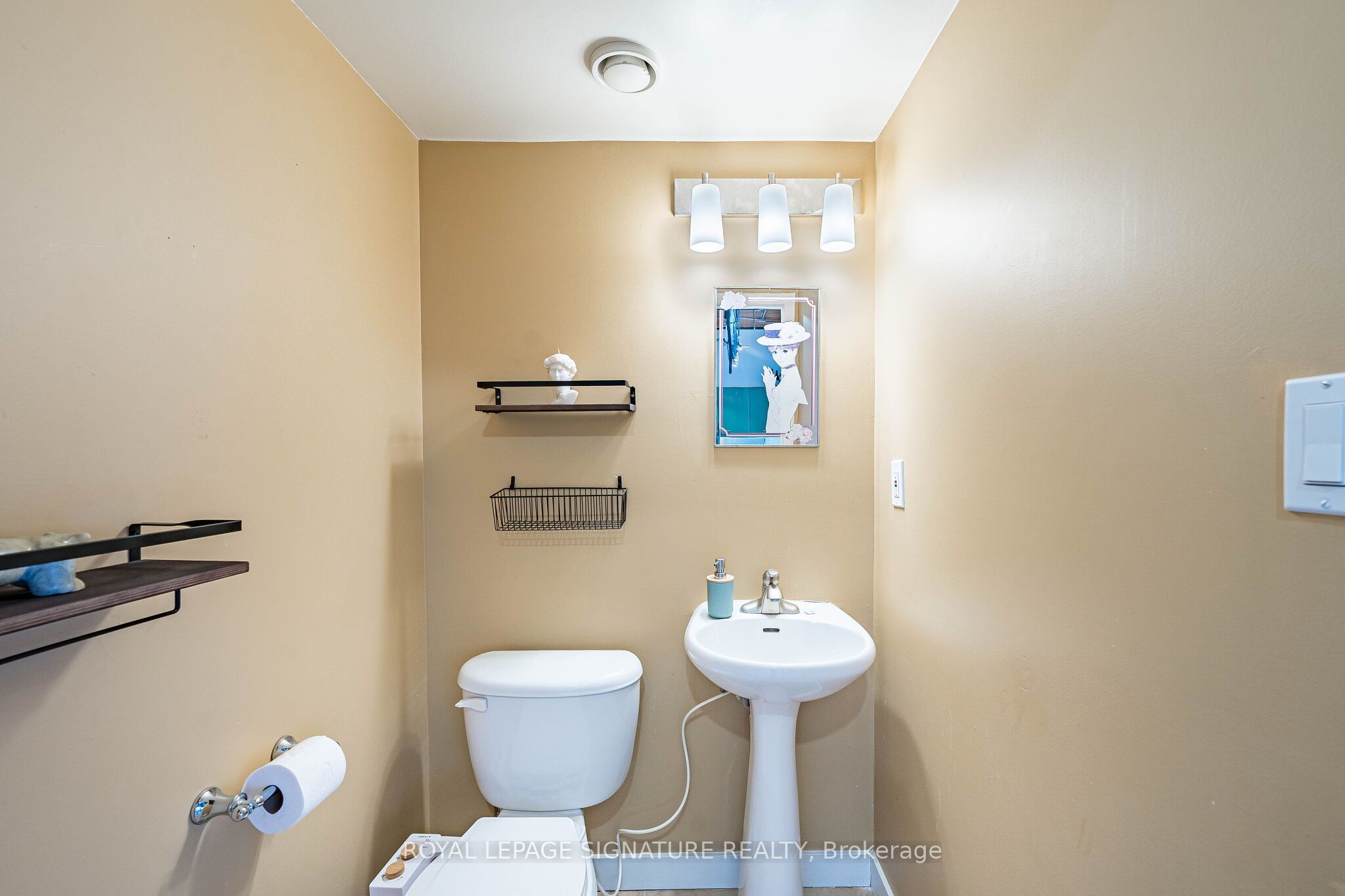 955 Queen Street W 316 Property Photo 10