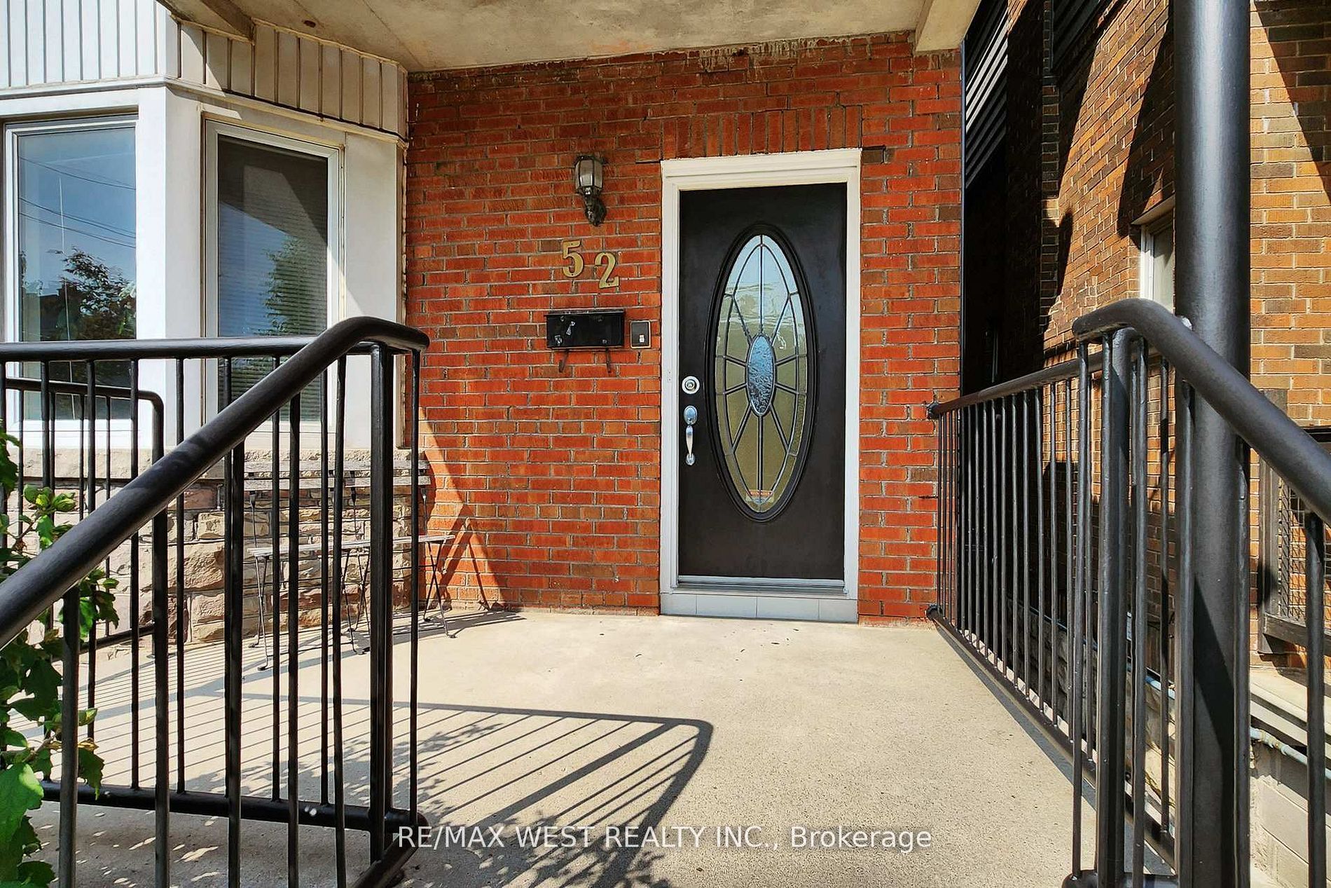 52 Heydon Park Road Property Photo 17