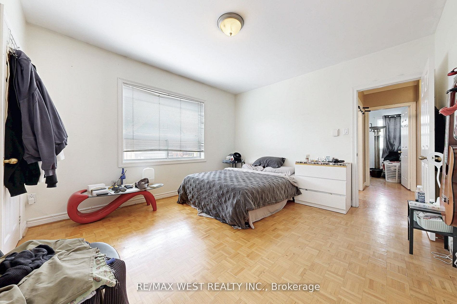 52 Heydon Park Road Property Photo 23
