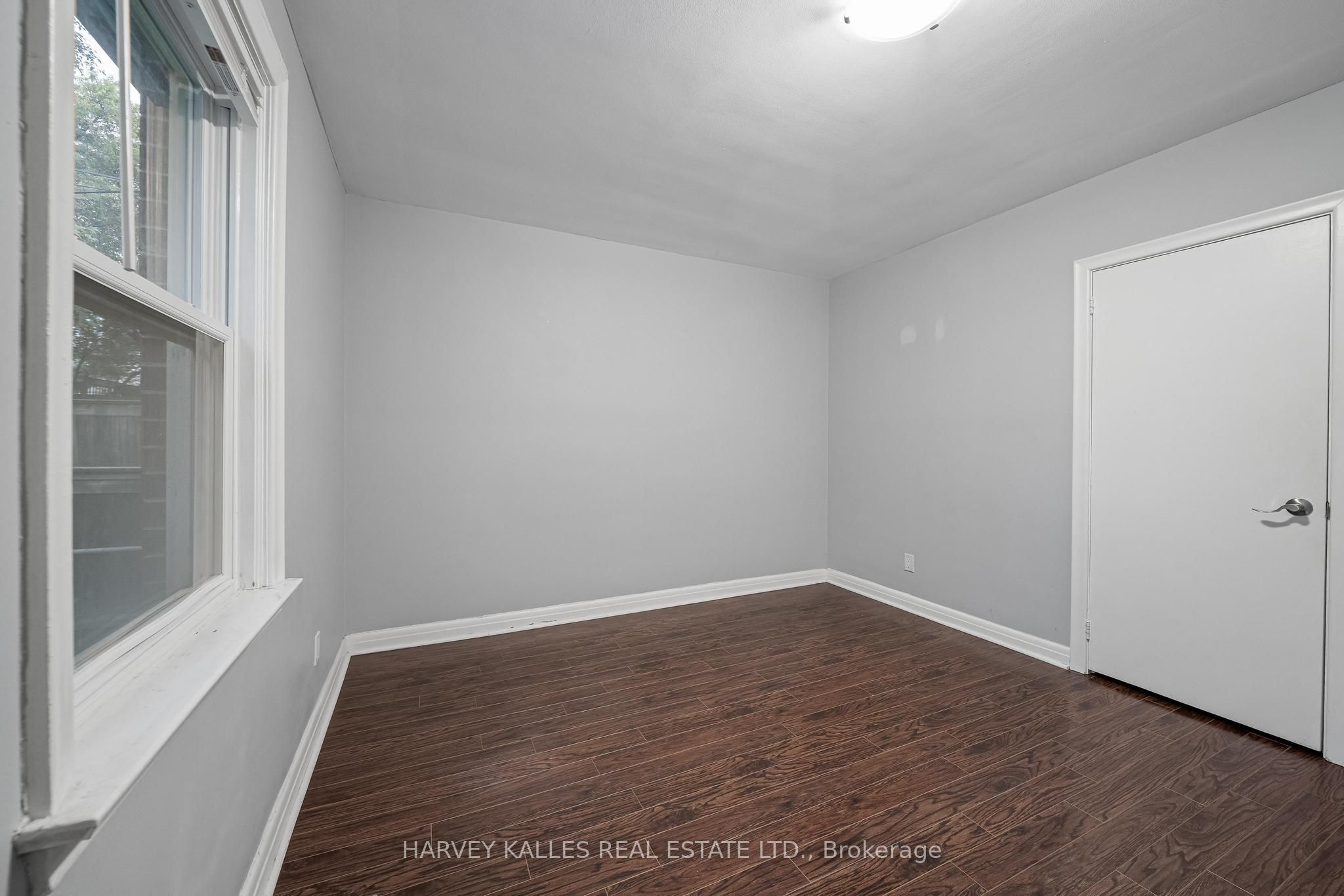 128 Bogert Avenue Main Property Photo 18