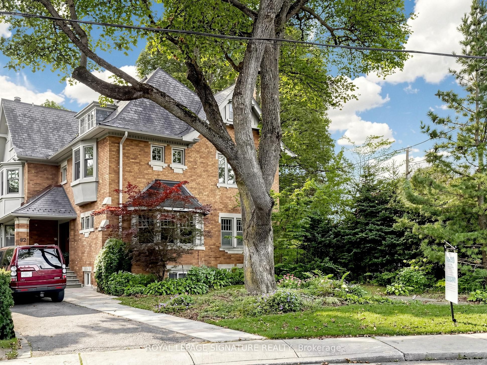 92 Inglewood Drive