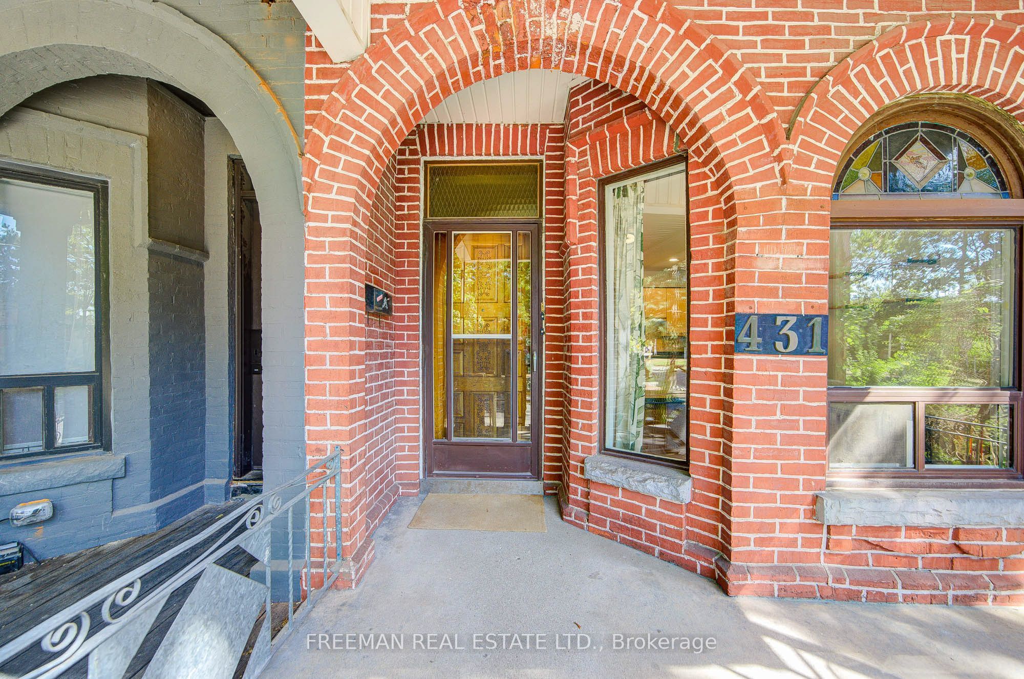 431 Manning Avenue Property Photo 5