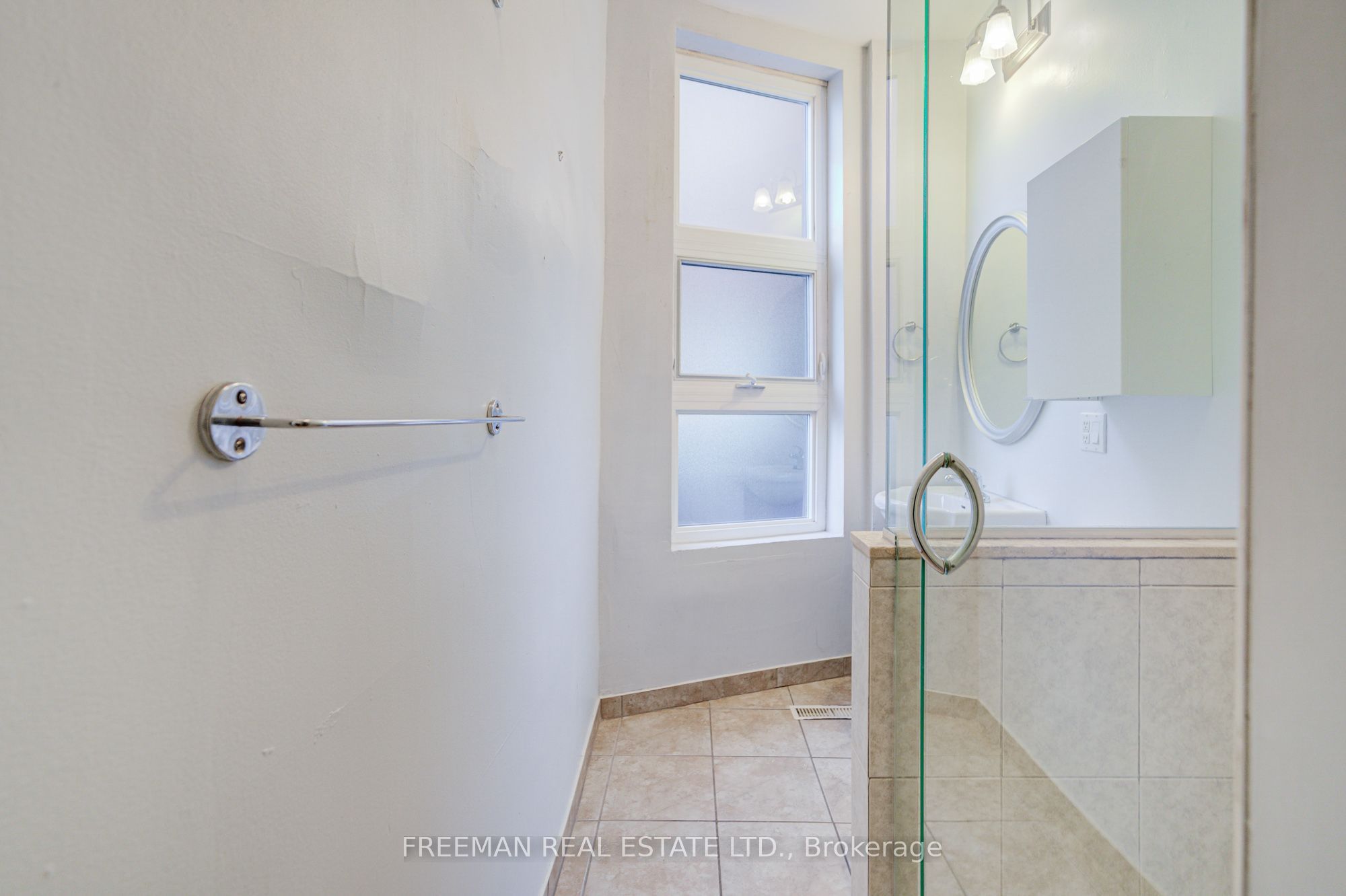 431 Manning Avenue Property Photo 12