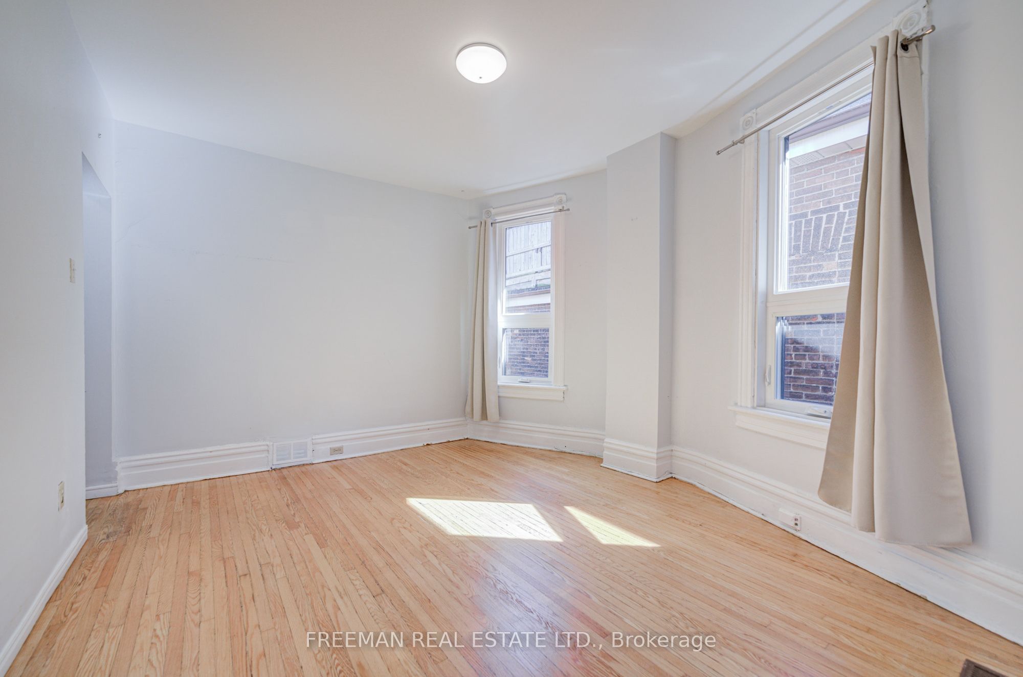 431 Manning Avenue Property Photo 20