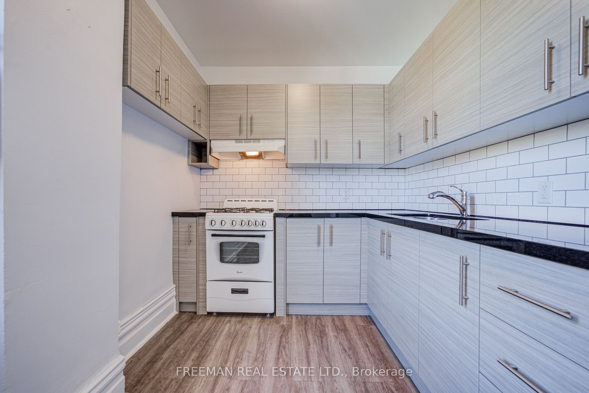 431 Manning Avenue Property Photo 25