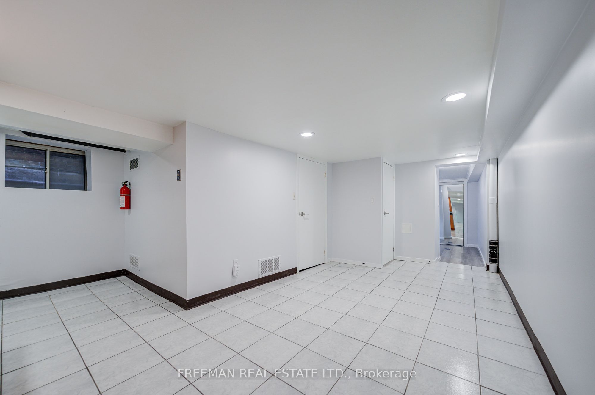 431 Manning Avenue Property Photo 38